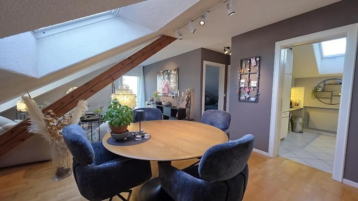 Charmantes Loft mit Terrasse - Foto 1 von 8