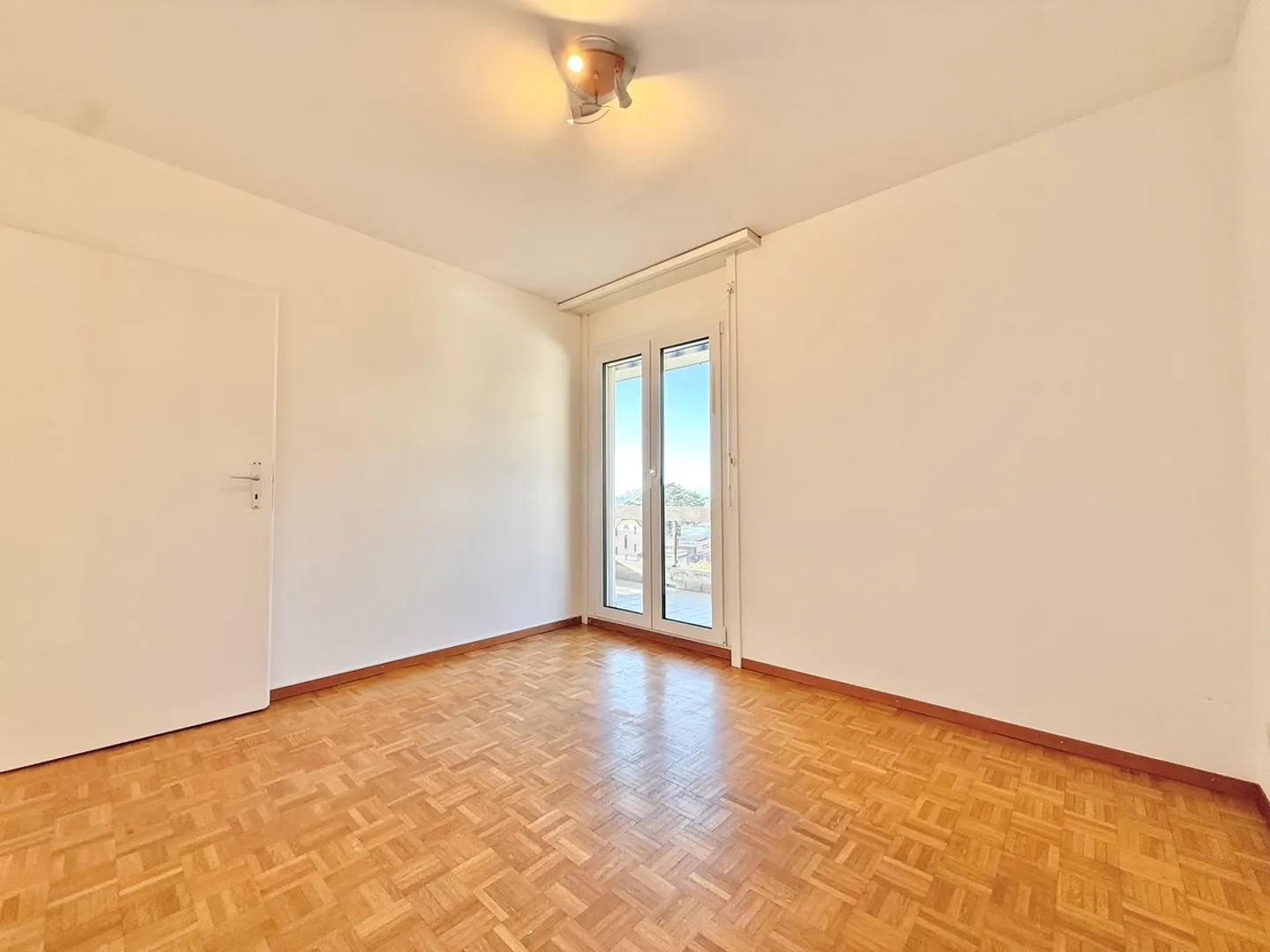 Vue imprenable sur le Léman! Lumière,confort & art de vivre à Corseaux - Photo 7 sur 14