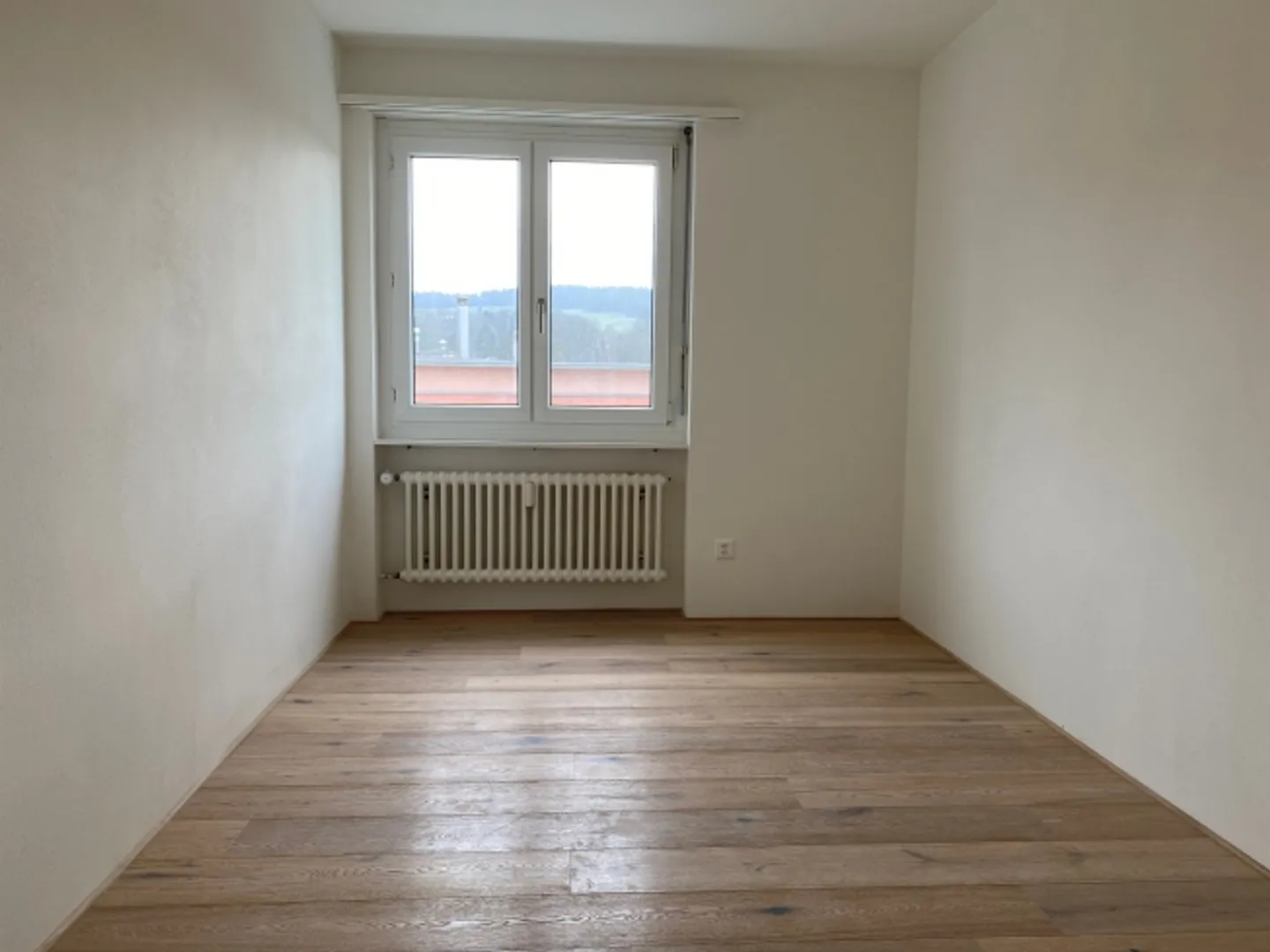 Modern 4-room apartment - Photo 5 of 7