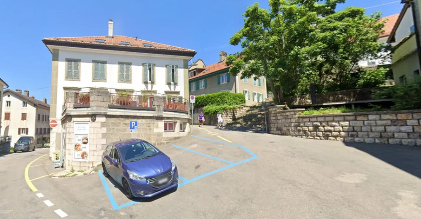 Appartamento di 3 stanze al 1° piano - Foto 1 di 7