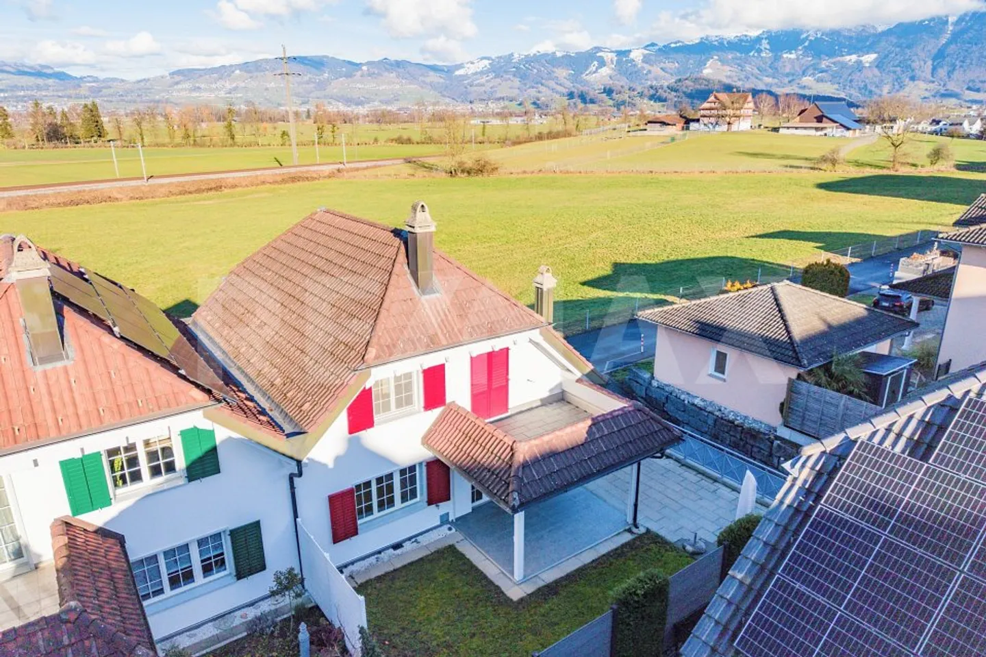 Duplex Incantevole in Zona Tranquilla - Foto 1 di 13