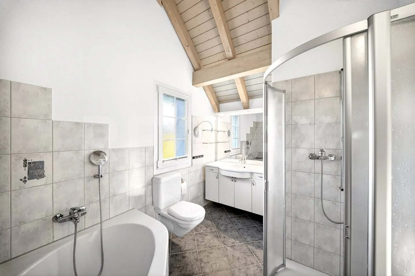 Duplex Incantevole in Zona Tranquilla - Foto 11 di 13