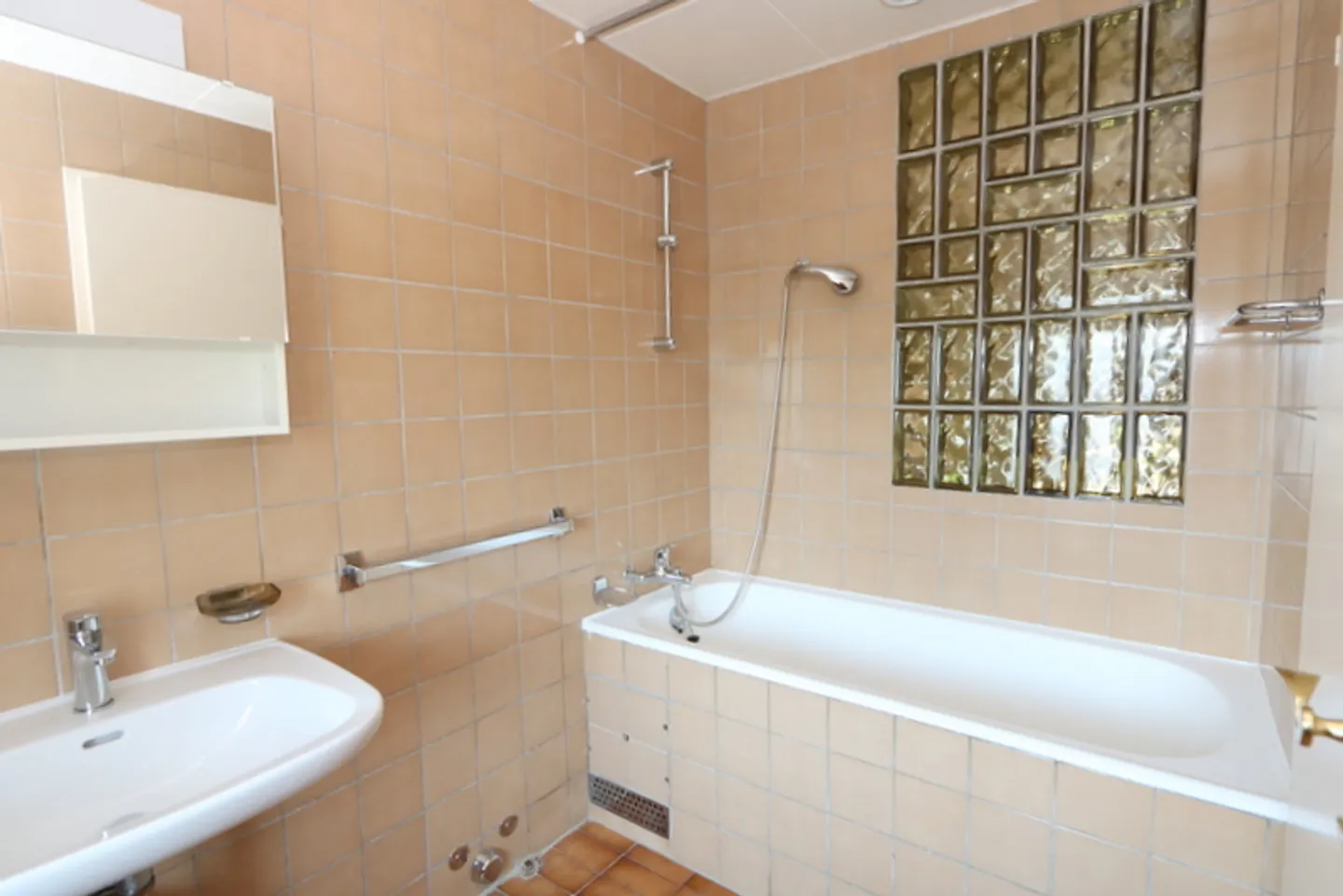 Villa with 13 rooms on fenced property in Chêne-Bougeries - Photo 17 of 17