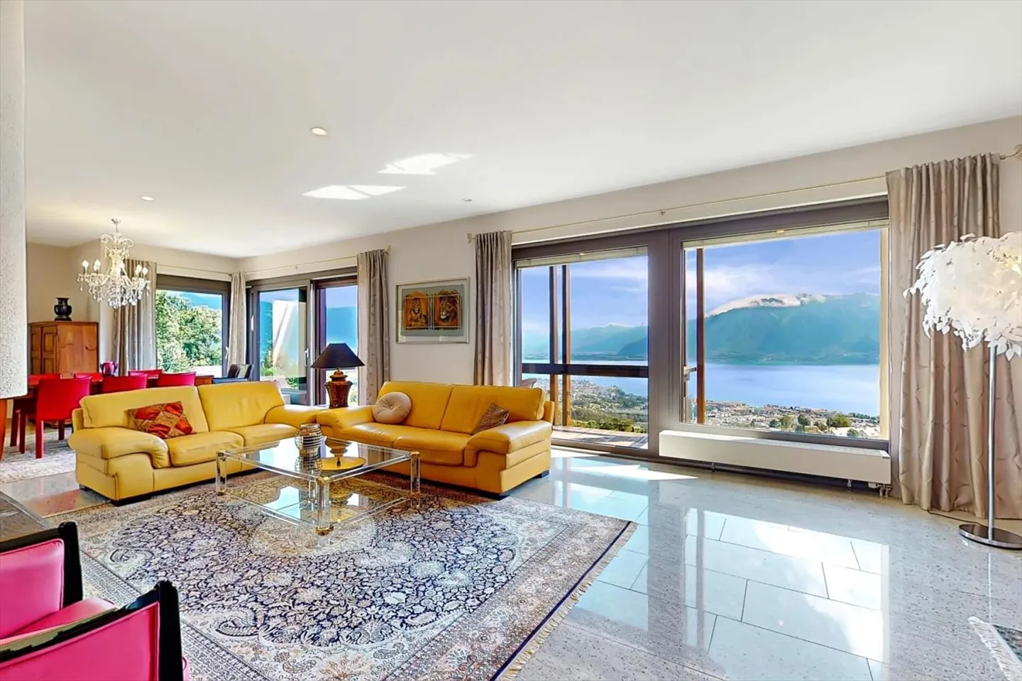 In JONGNY, beautiful 4.5-room apartment with breathtaking lake view! - Photo 2 of 13