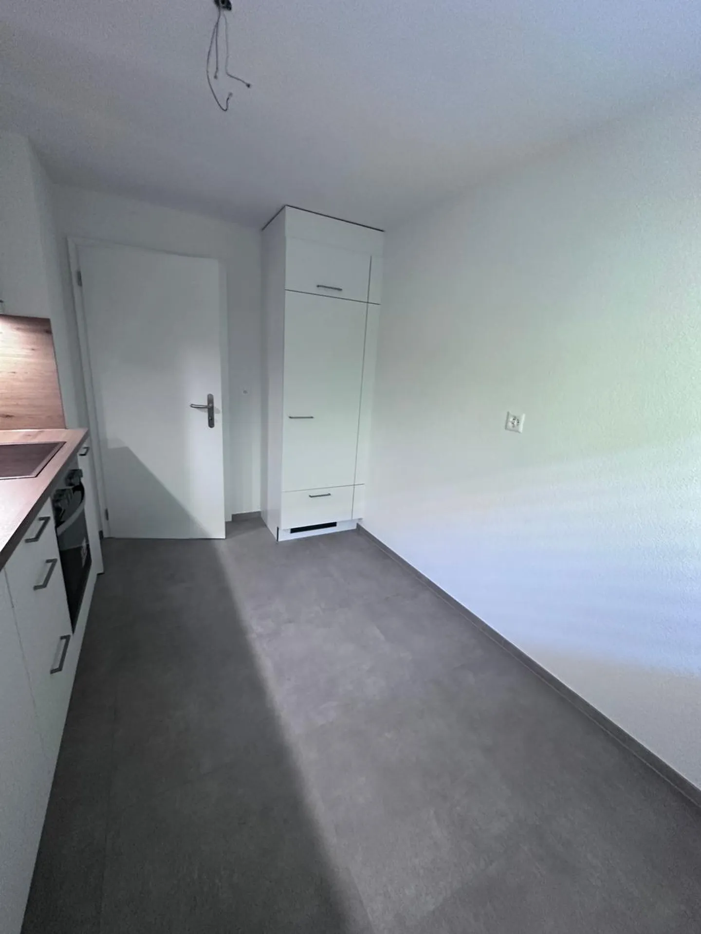 Appartement 3 pièces fraîchement rénové avec balcon - disponible immédiatement ! - Photo 4 sur 10