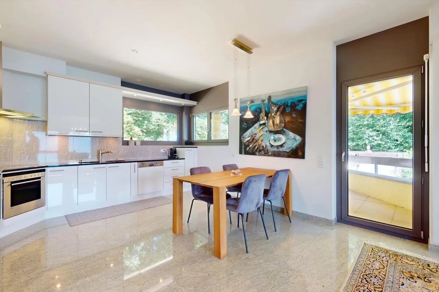 In JONGNY, beautiful 4.5-room apartment with breathtaking lake view! - Photo 5 of 13