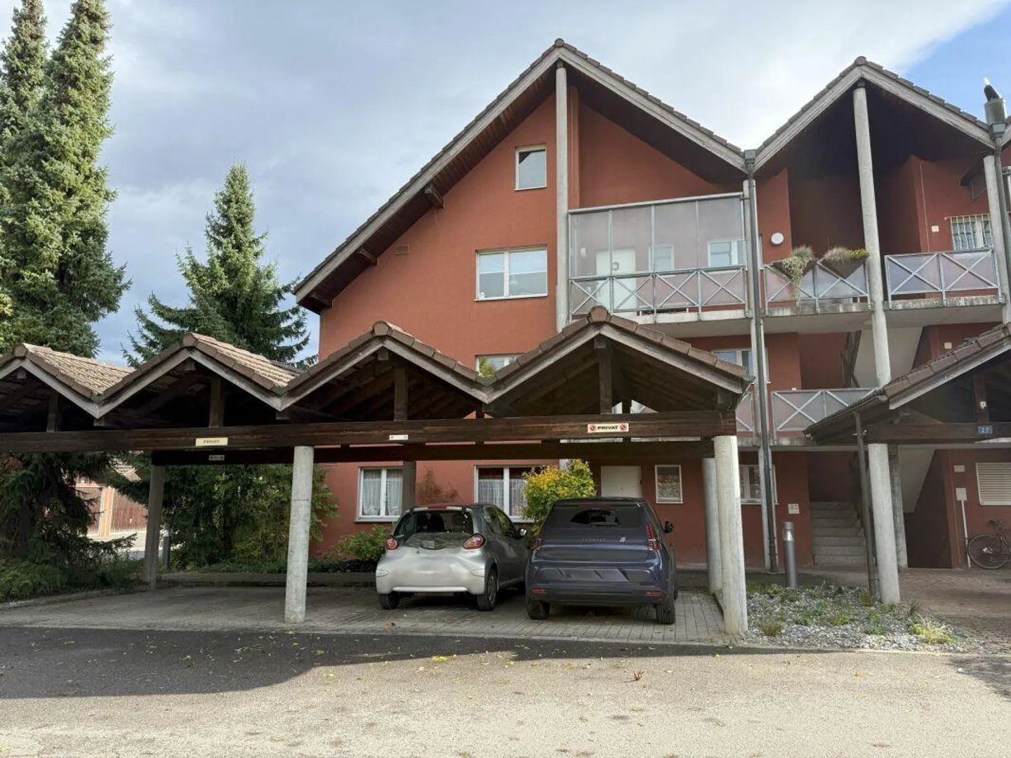 Appartamento al piano terra luminoso e accogliente con giardino - Foto 1 di 14