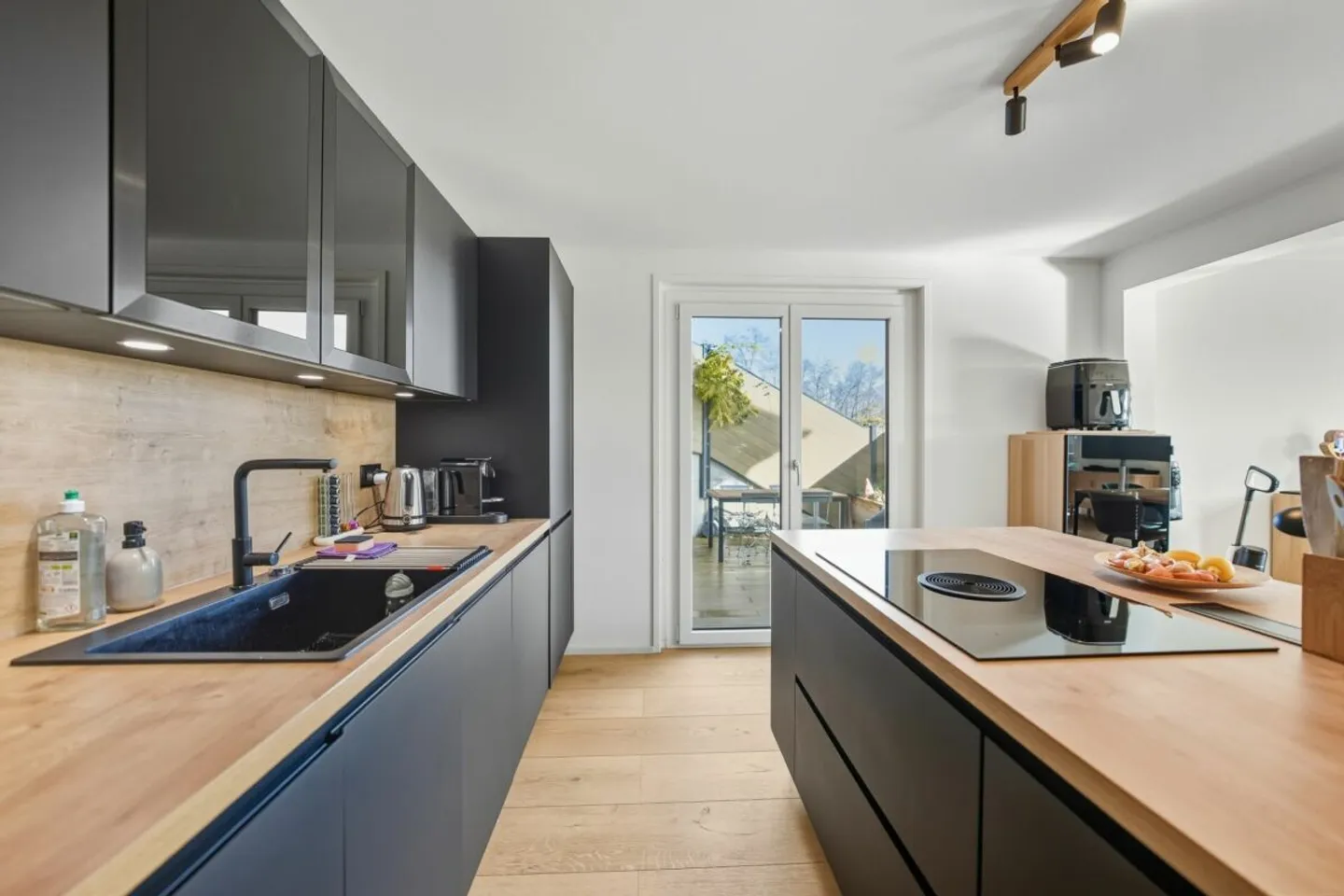 Wohnung mit Garten in Orbe vollständig renoviert - Foto 6 von 13