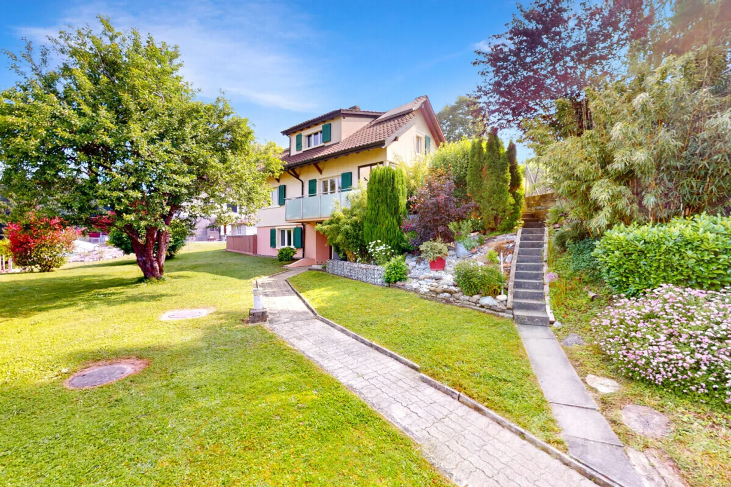 Una casa luminosa e adatta alle famiglie tra Friburgo e Payerne - Foto 1 di 13