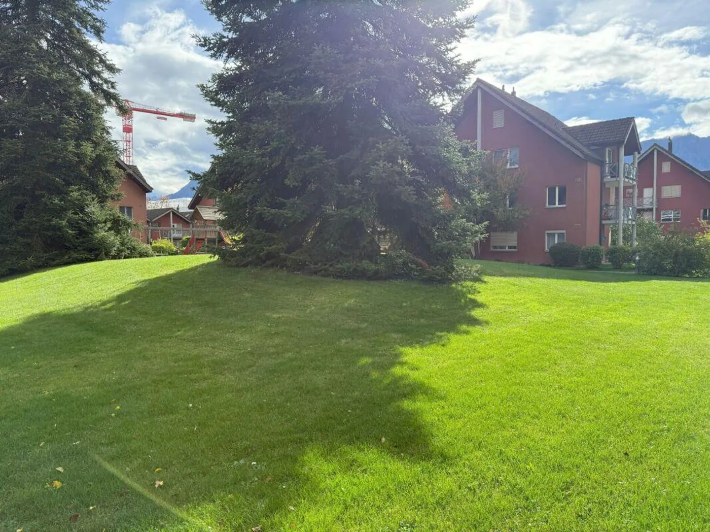 Appartamento al piano terra luminoso e accogliente con giardino - Foto 4 di 14