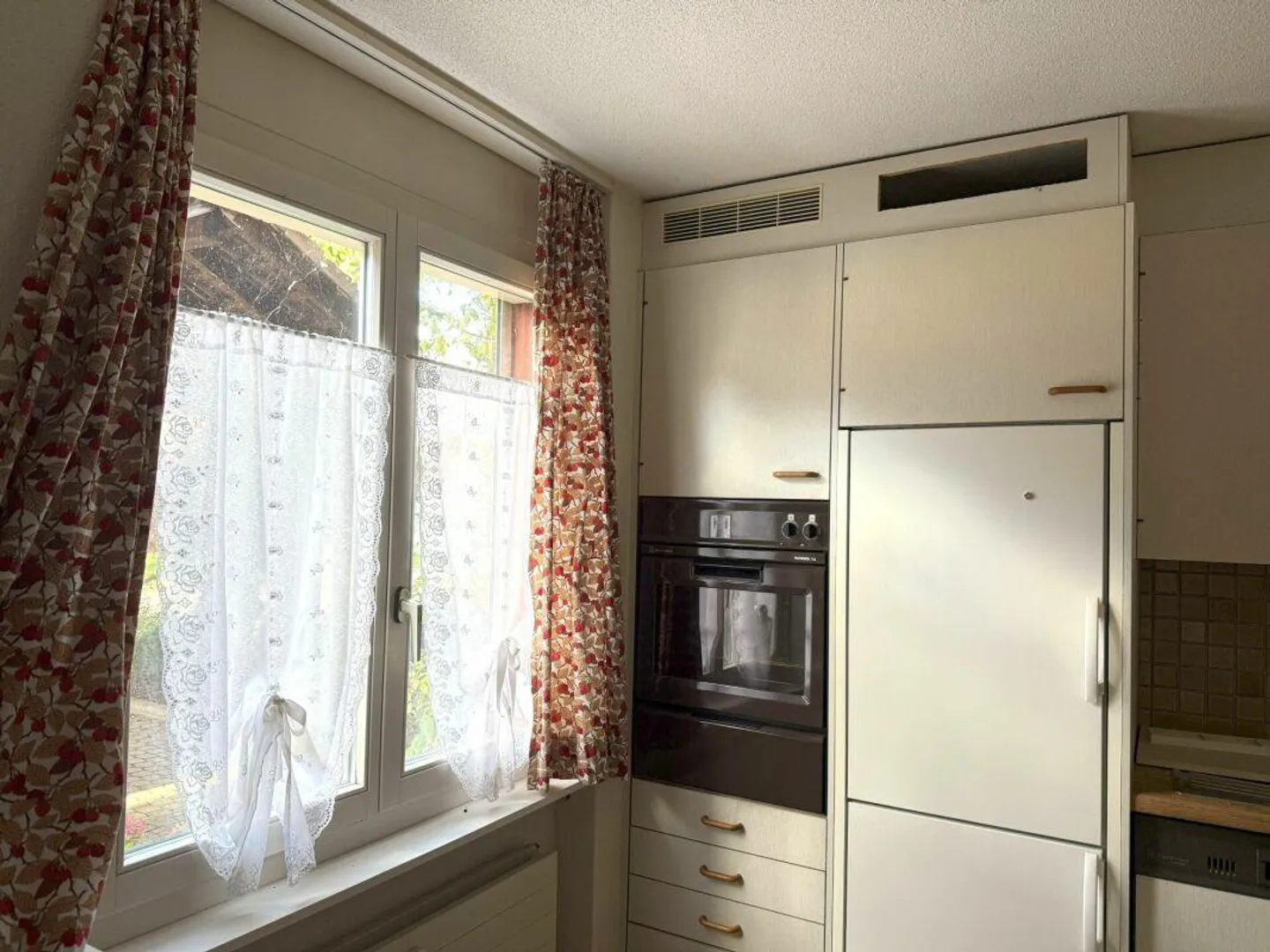 Appartamento al piano terra luminoso e accogliente con giardino - Foto 12 di 14