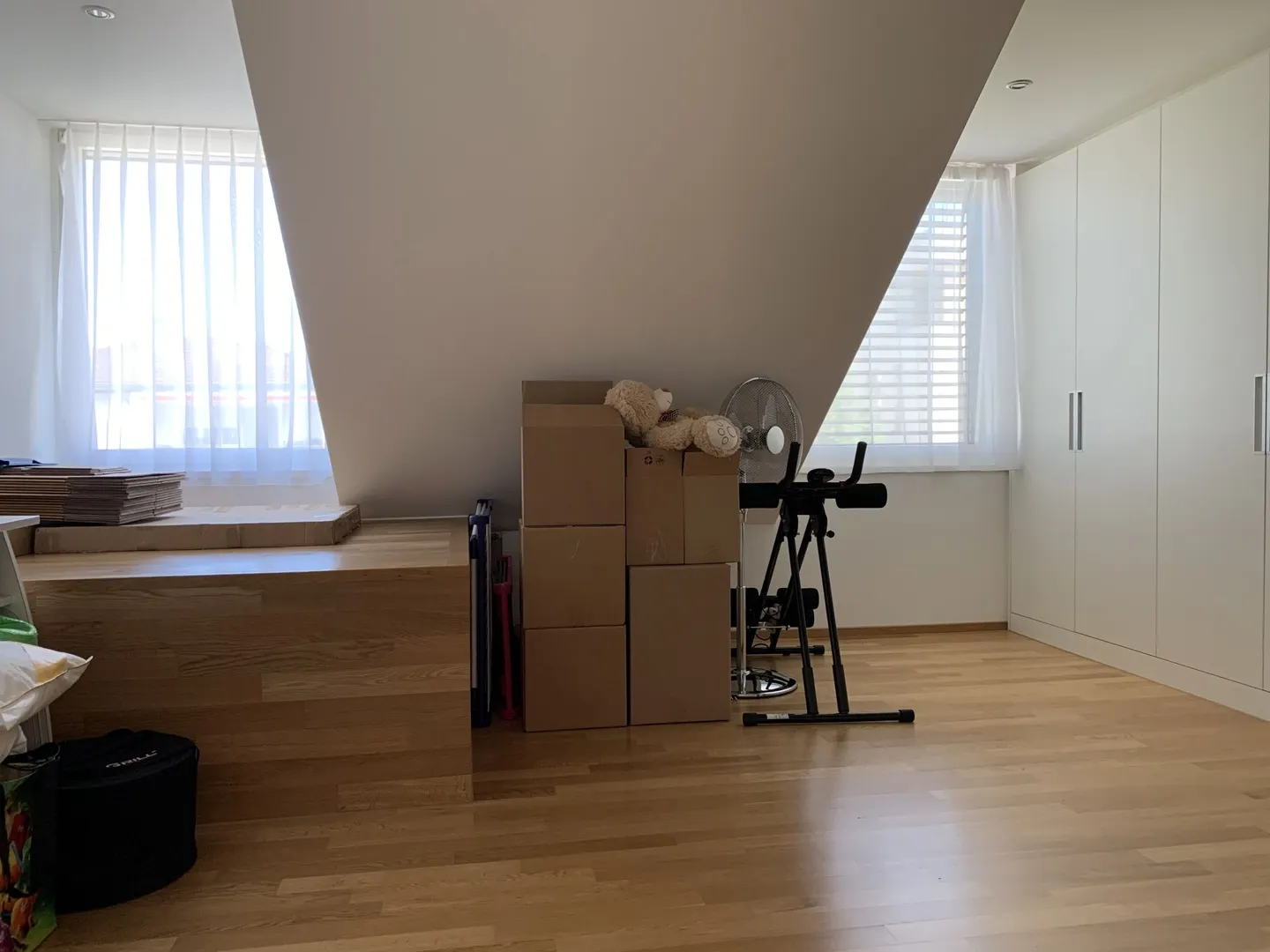 Charming apartment in a central location in Root - Photo 6 of 8