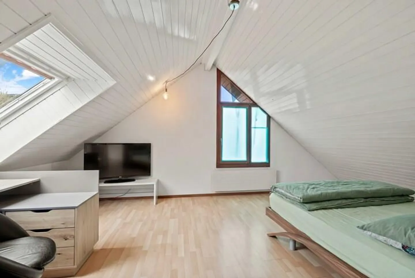 Maison multifamiliale polyvalente - Photo 6 sur 9