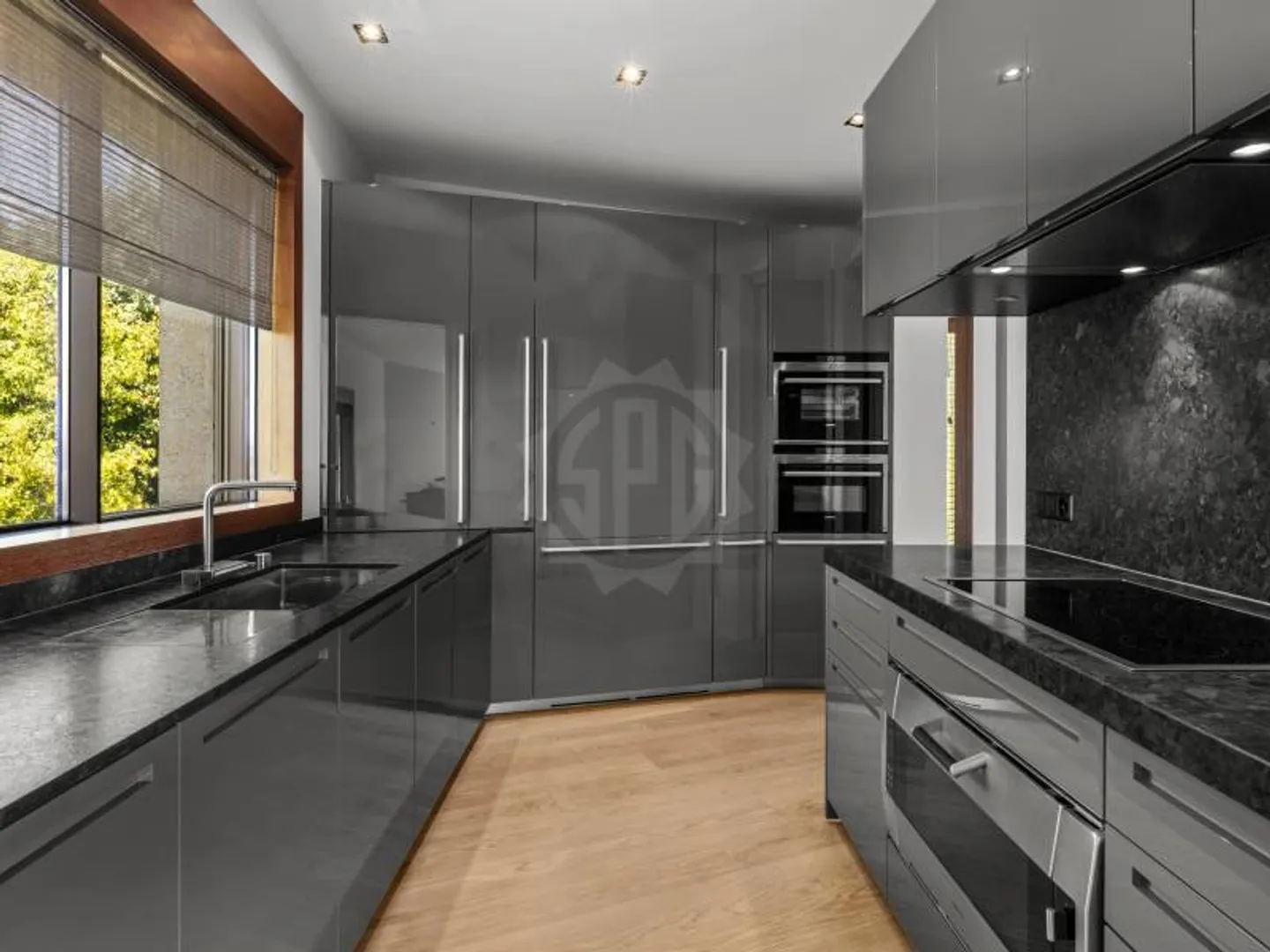 Luxuswohnung mit Seeblick - Foto 3 von 12