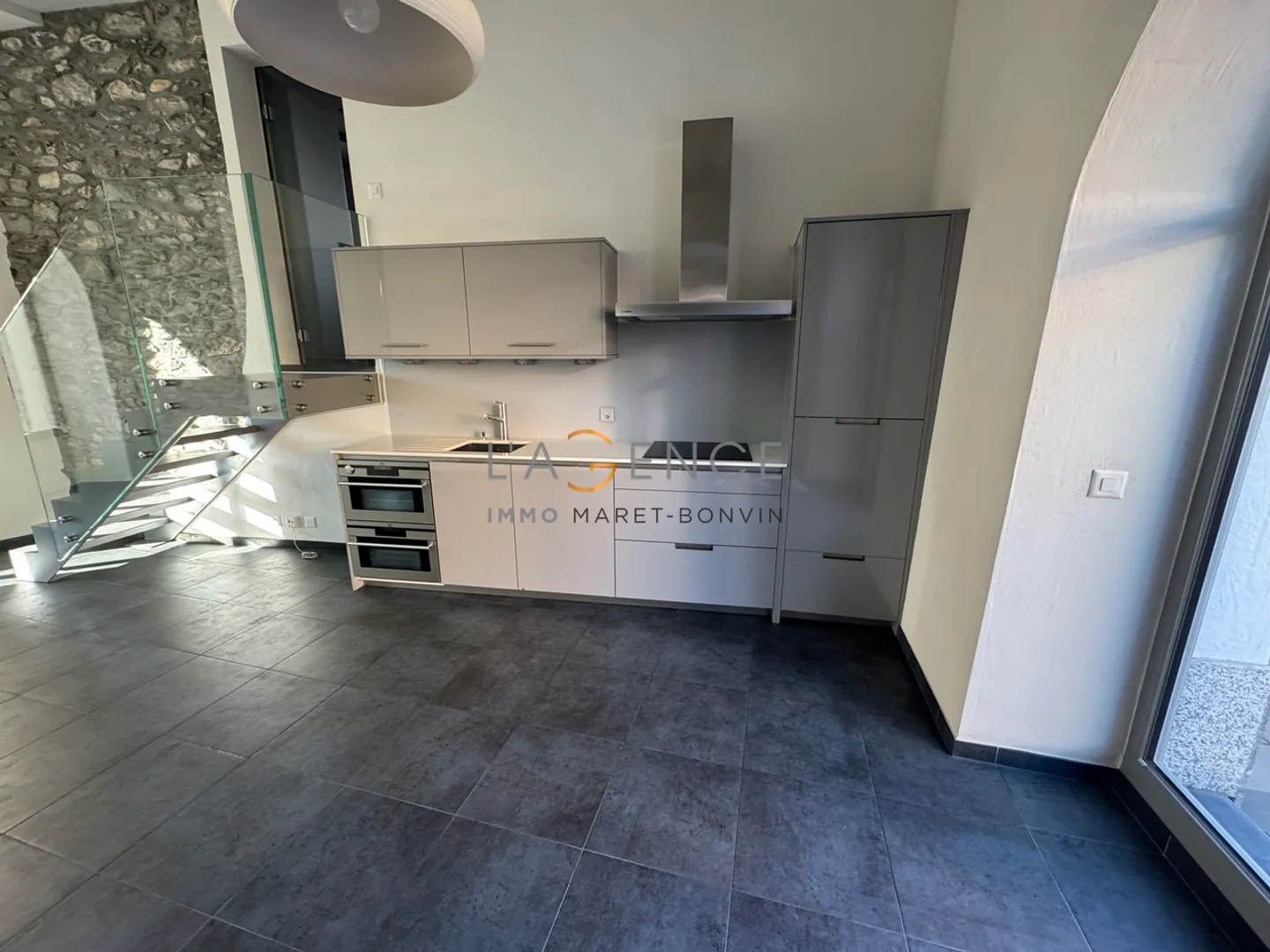 Charmant appartement 2.5 pièces - Photo 4 sur 14