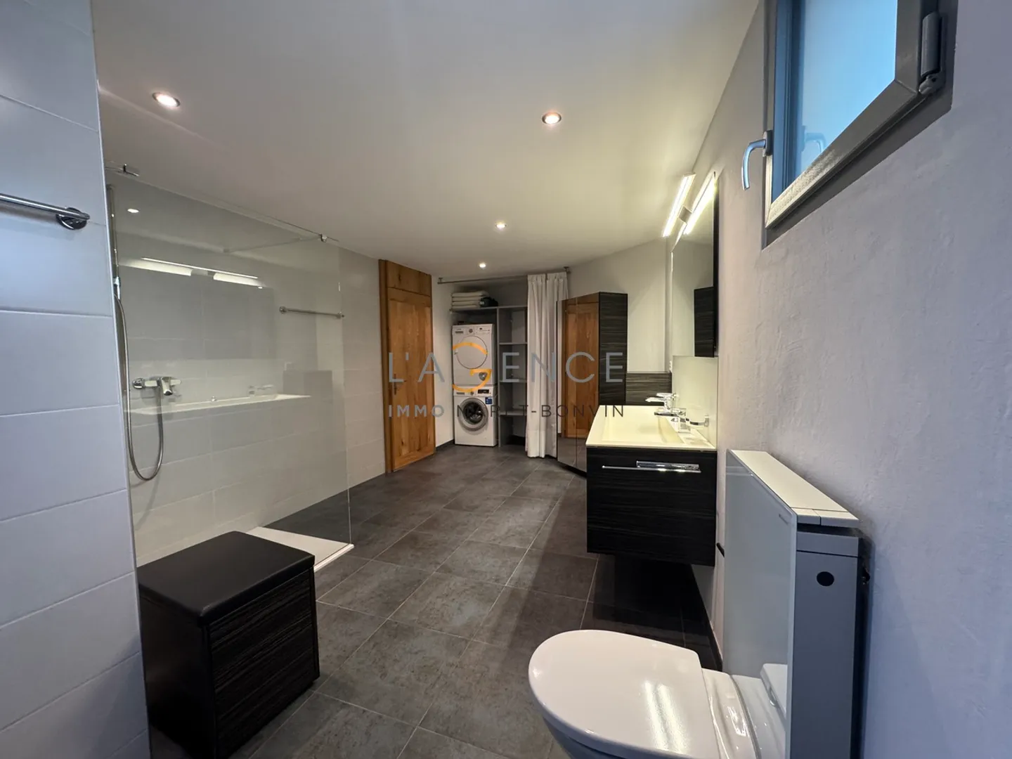 Charmant appartement 2.5 pièces - Photo 8 sur 14
