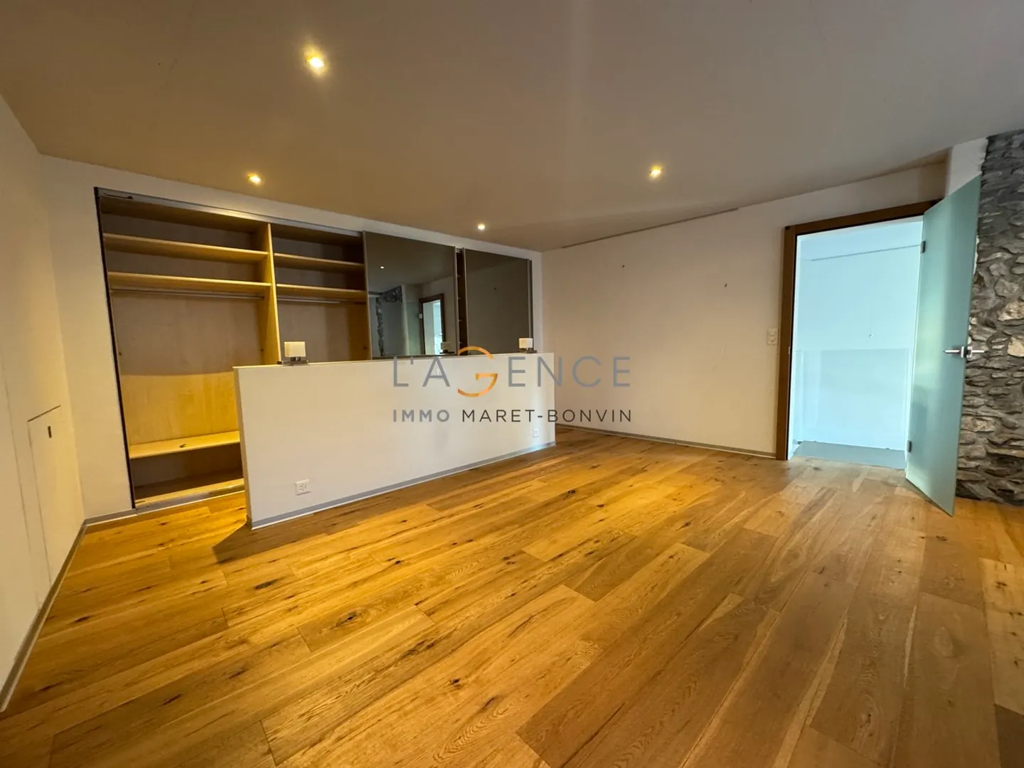 Charmant appartement 2.5 pièces - Photo 5 sur 14