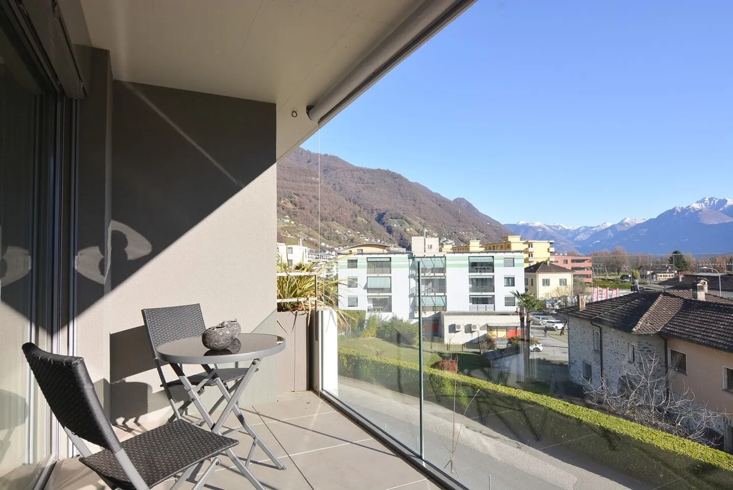 RESIDENZA HEDERA - FIRST RENTAL OF MODERN APARTMENTS IN TENERO-CONTRA - Photo 1 of 12