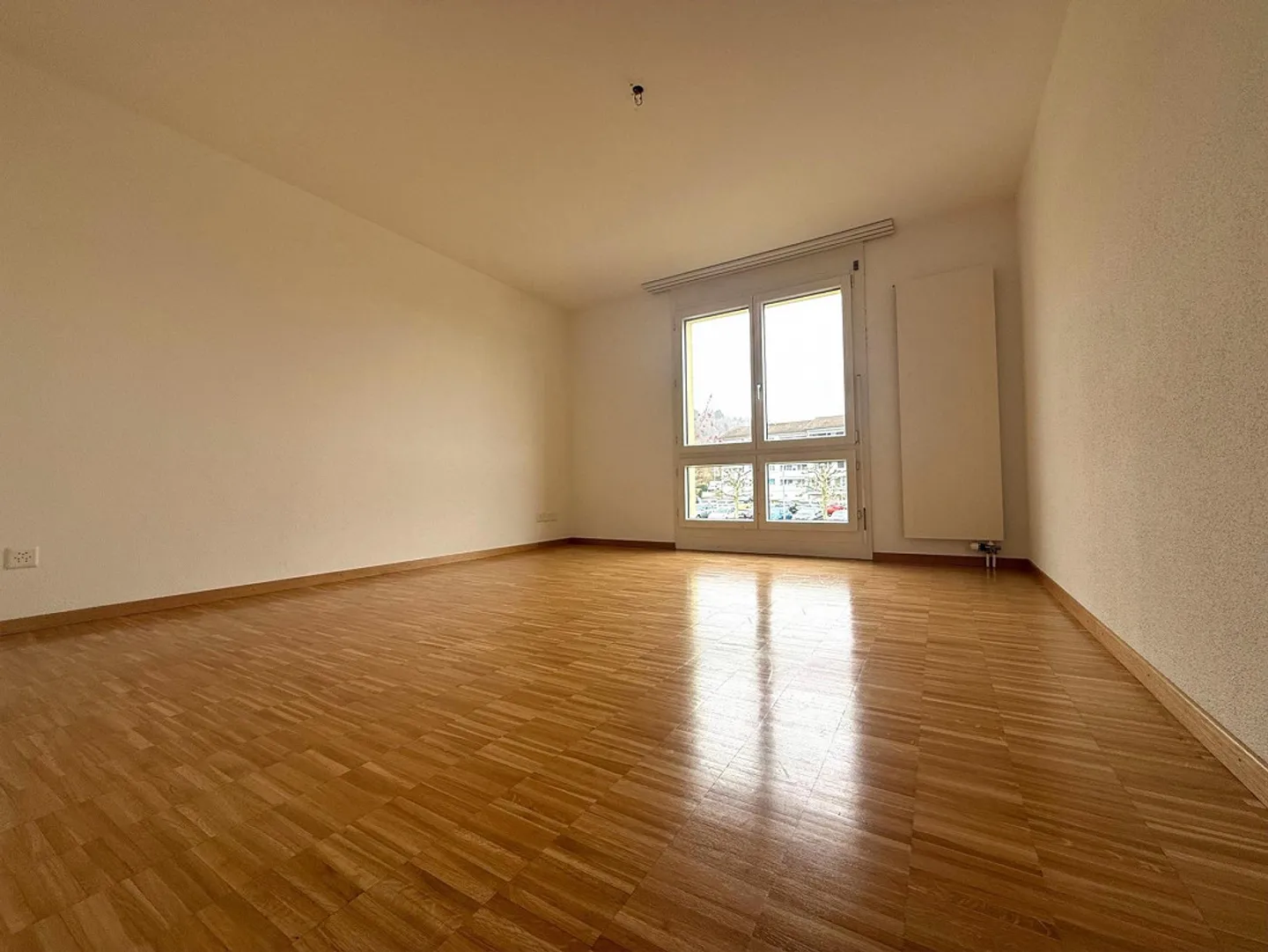 Centrally located 4.5-room apartment - Photo 5 of 10