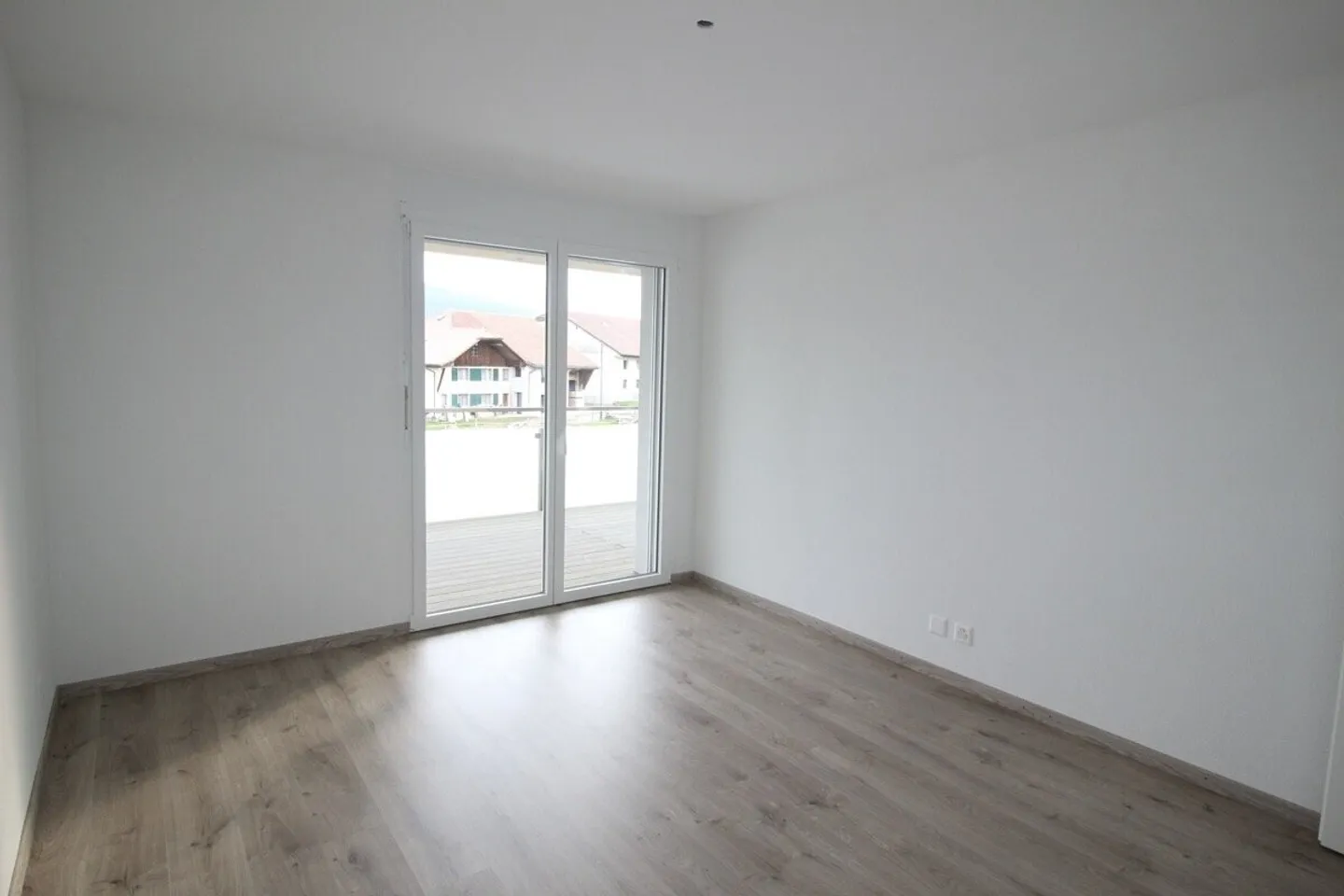 2.5-room accommodation - Photo 1 of 12