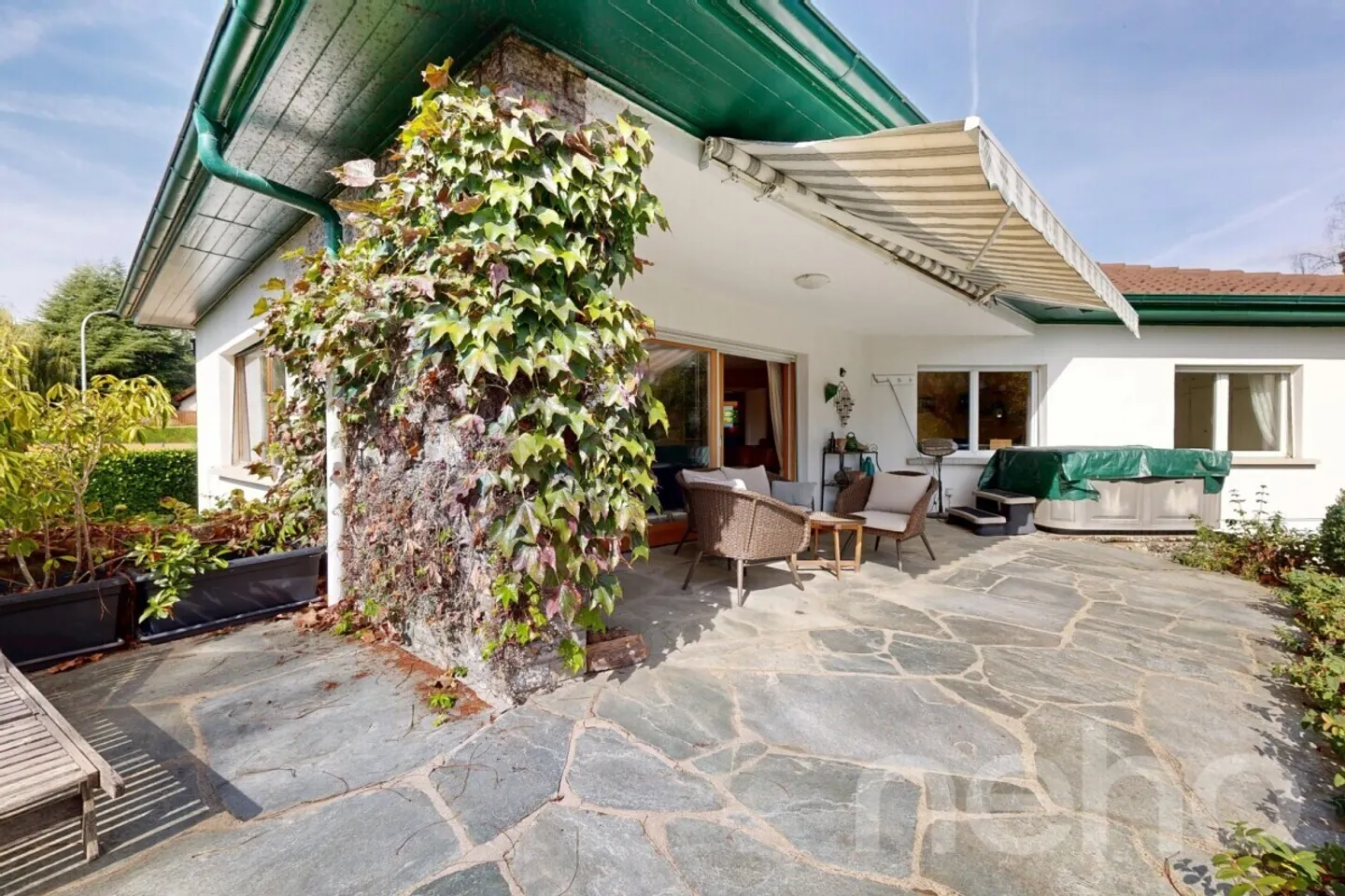 Charmantes Einfamilienhaus in absoluter Ruhe in Coppet - Foto 5 von 12