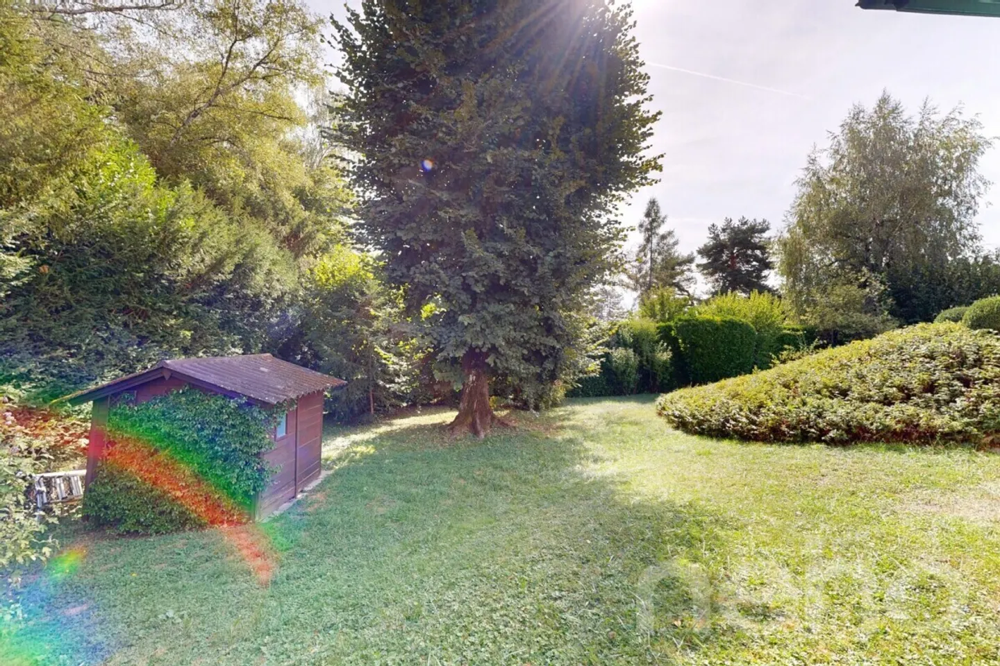 Charmantes Einfamilienhaus in absoluter Ruhe in Coppet - Foto 7 von 12