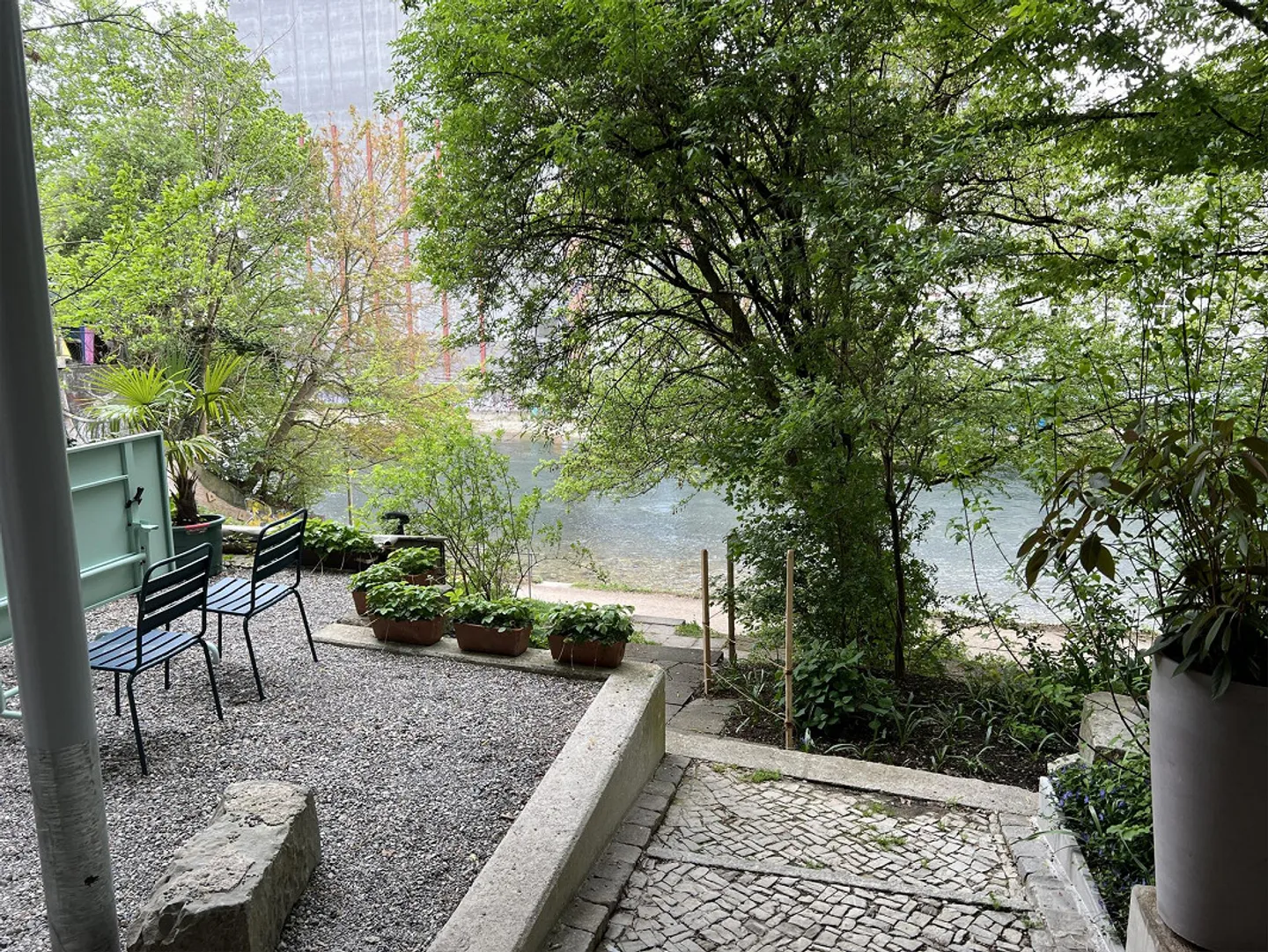 Atelier/Appartement - Photo 2 sur 4