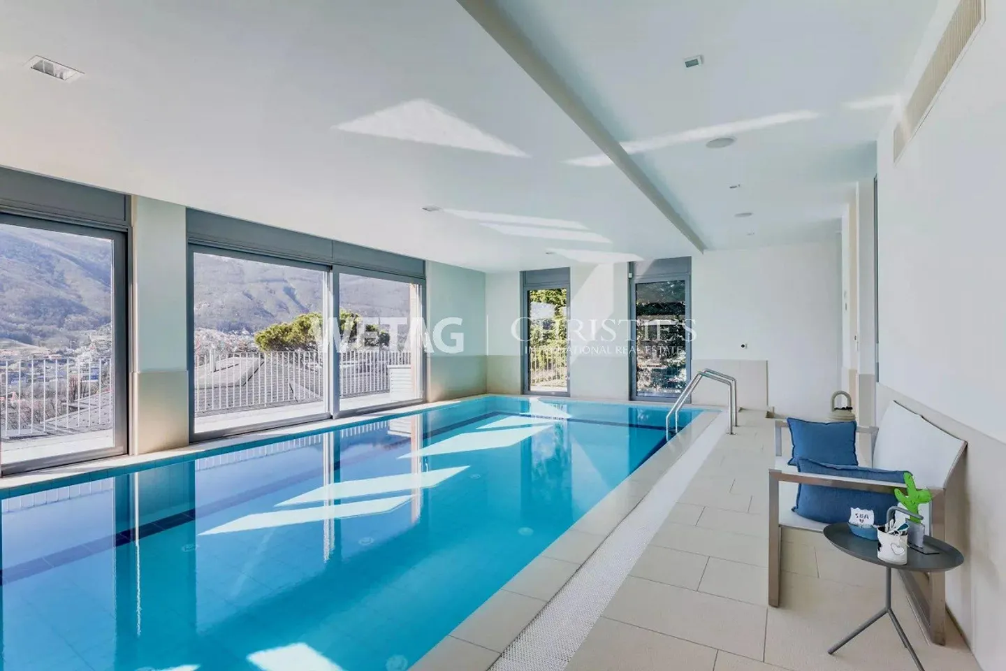 Modern Villa in Cadempino with Indoor Pool & Beautiful Garden - Photo 6 of 10