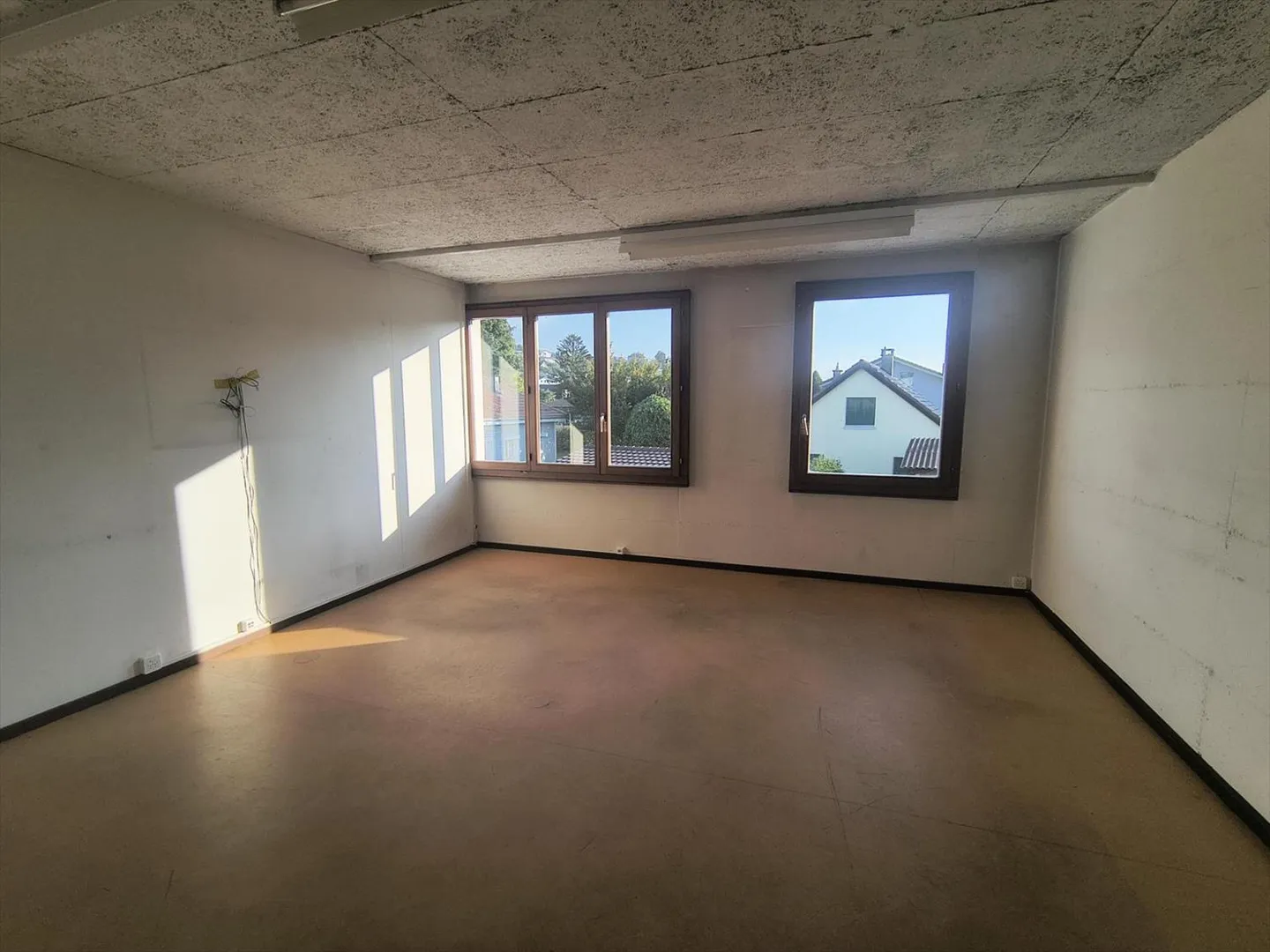 Atelier 1 pièce - Photo 7 sur 10