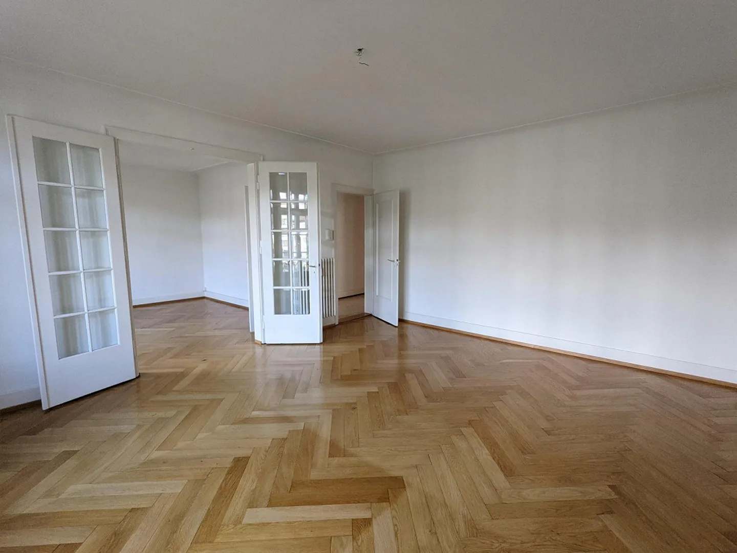 Charming 3-room old building apartment in the Gundeldingen district near SBB - Photo 13 of 14
