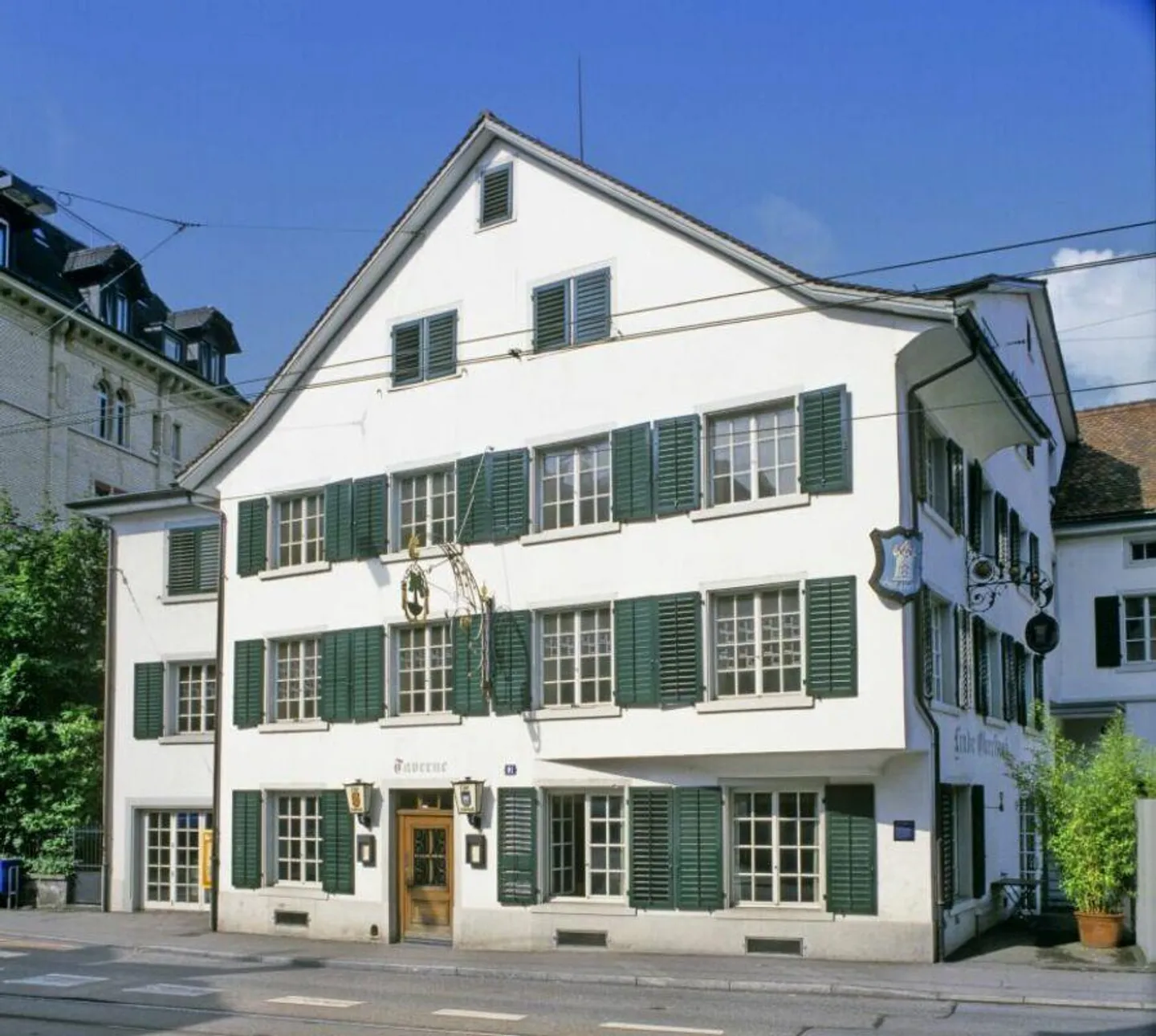 Historische Wohnung in Zürich - Foto 1 von 9