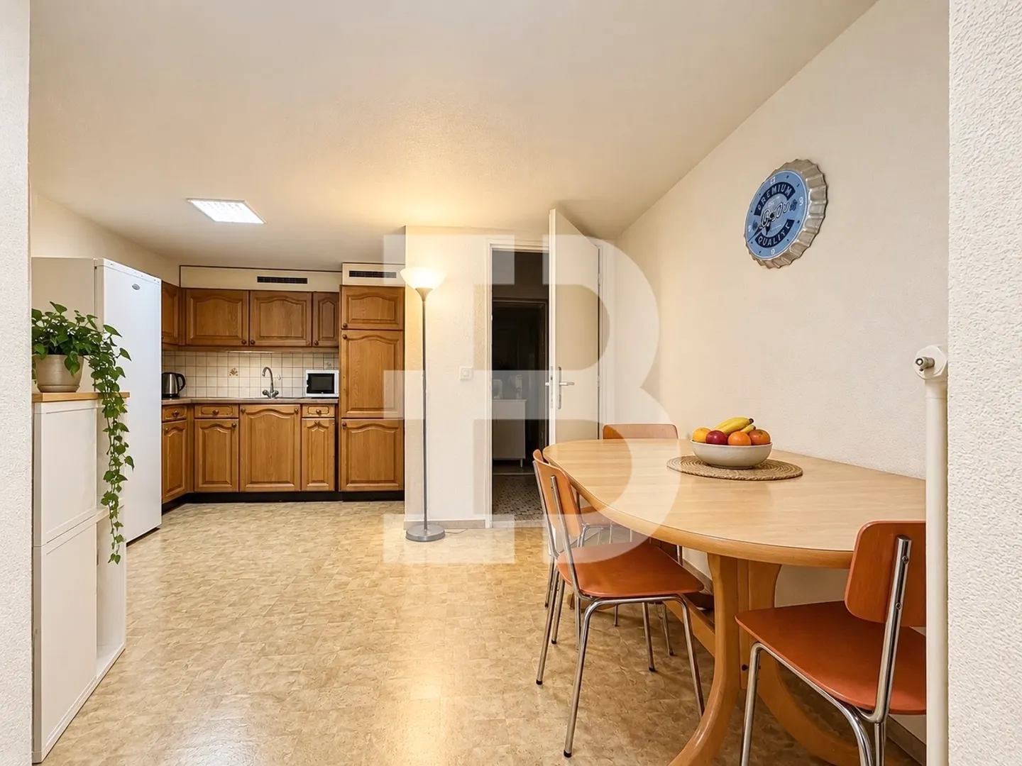Incantevole villa a schiera con 6 camere da letto - Foto 14 di 17