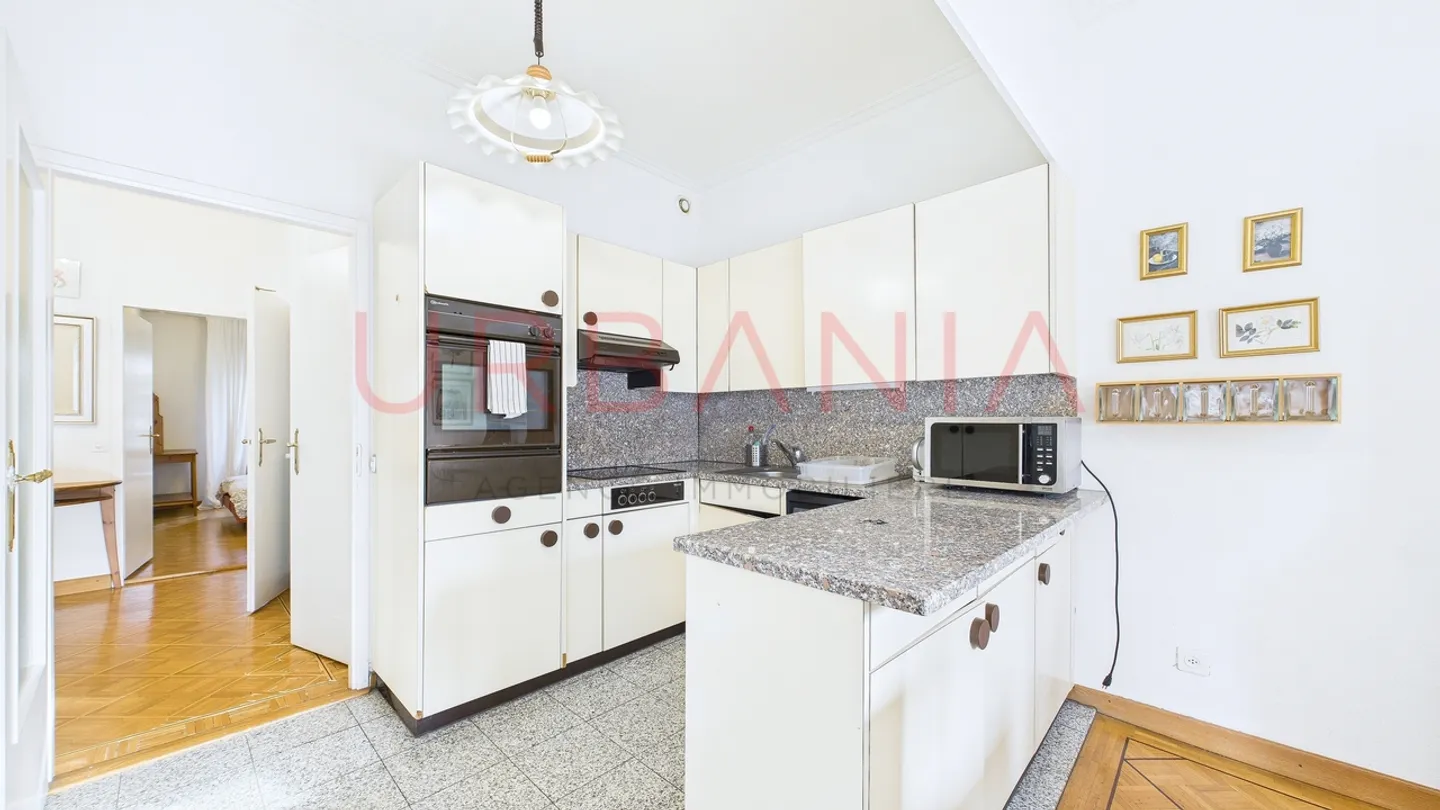 Beautiful crossing apartment in a quiet area - Photo 4 of 8