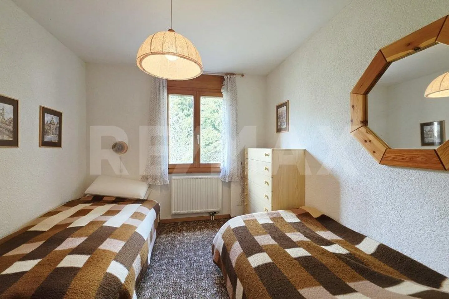 Charming 2.5-room apartment with great views in Albinen/VS - Photo 6 of 13