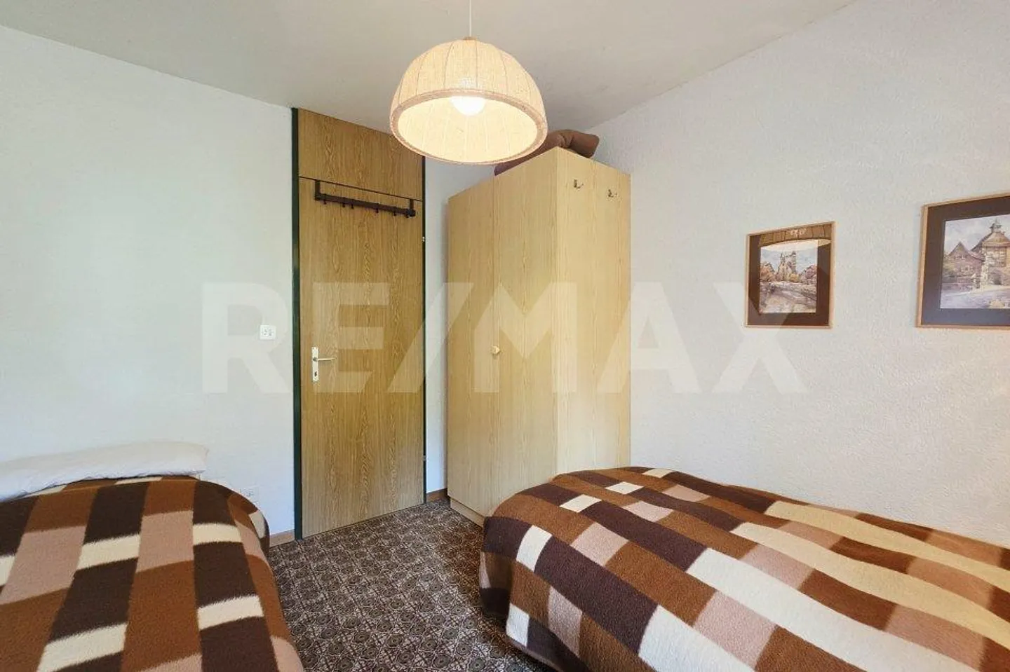 Charming 2.5-room apartment with great views in Albinen/VS - Photo 7 of 13