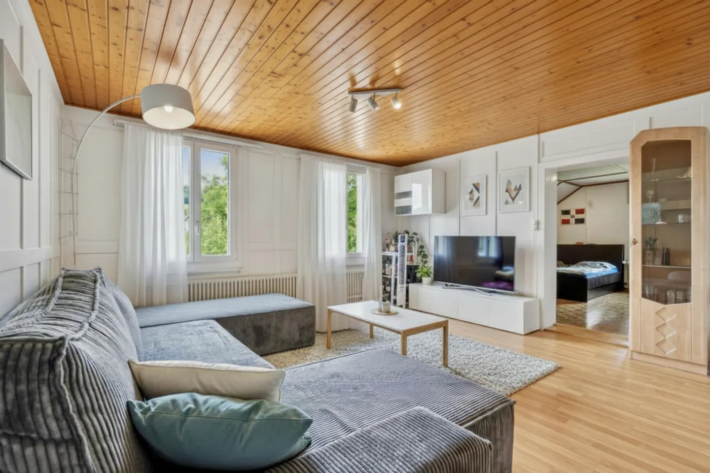 Casa residenziale e commerciale Gontenschwil - Foto 4 di 9