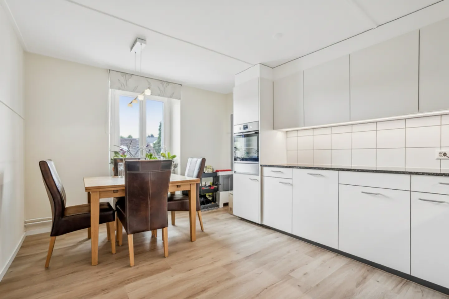 Casa residenziale e commerciale Gontenschwil - Foto 3 di 9