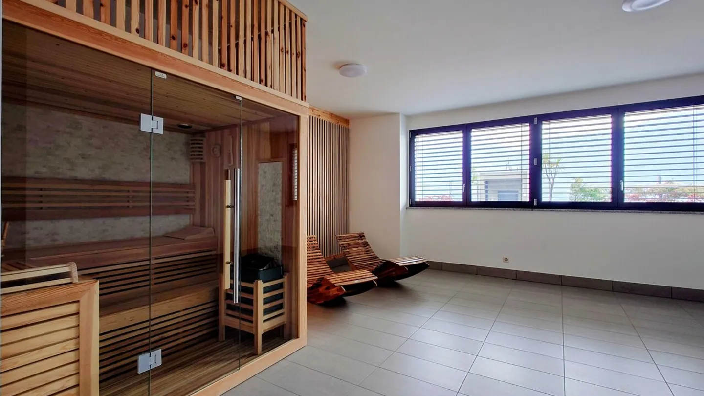 3.5-room apartment with limitless views and timeless architecture - Photo 11 of 13