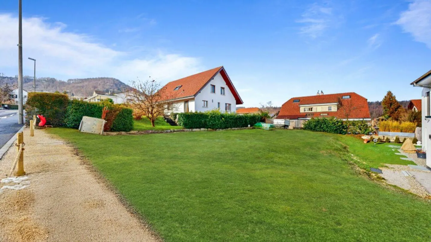 Merveilleux terrain à bâtir pour une maison individuelle ou jumelée - Photo 7 sur 8