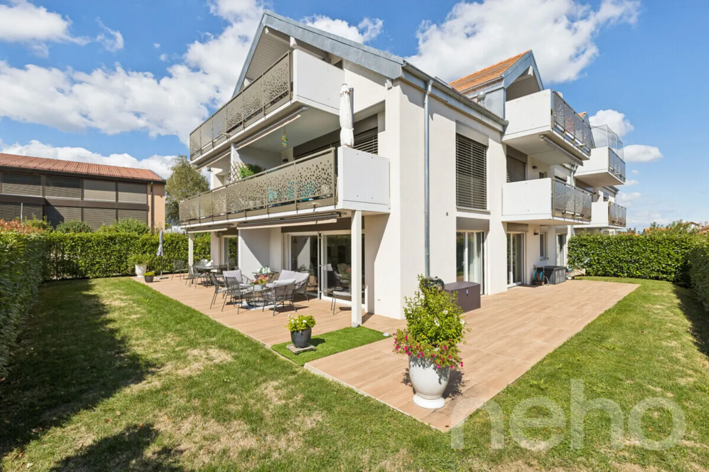 Appartement familial avec jardin - Photo 11 sur 12