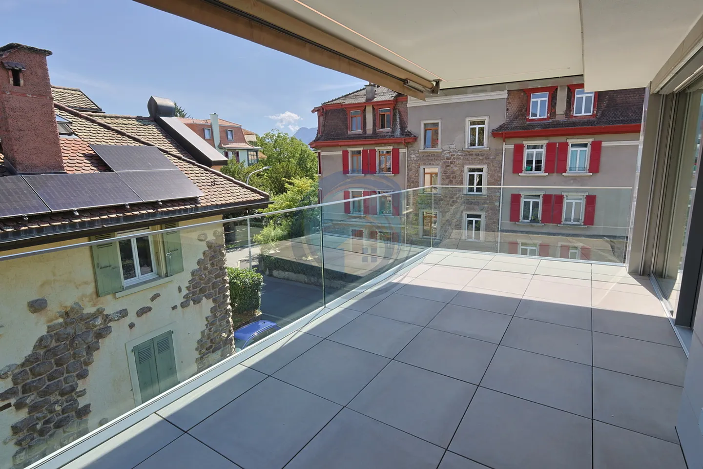 Appartement Moderne avec Grand Balcon - Photo 7 sur 12