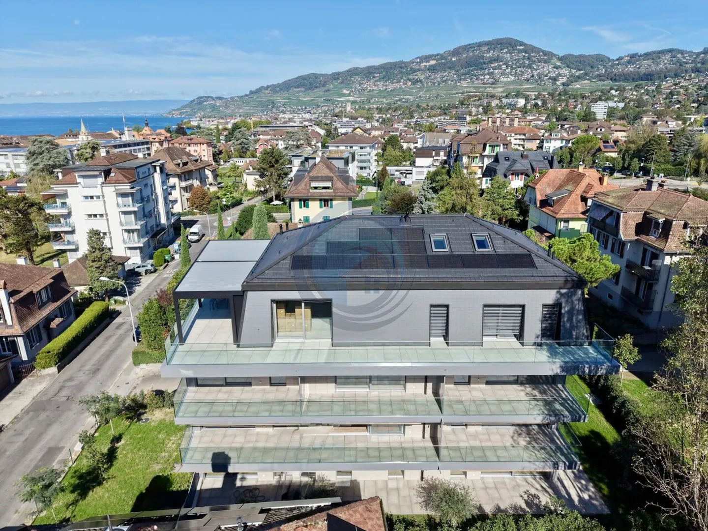 Appartement Moderne avec Grand Balcon - Photo 9 sur 12