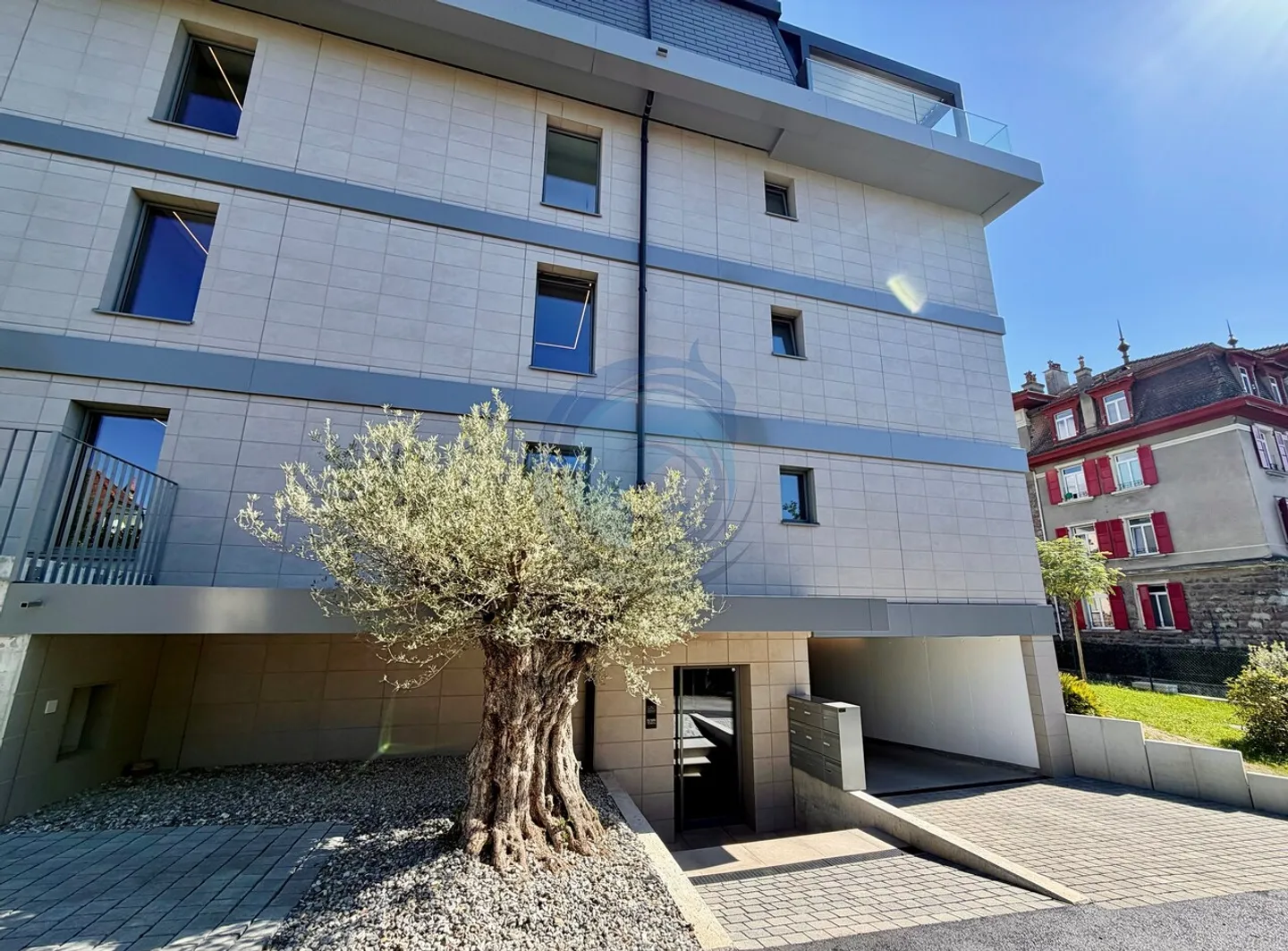 Appartement Moderne avec Grand Balcon - Photo 10 sur 12