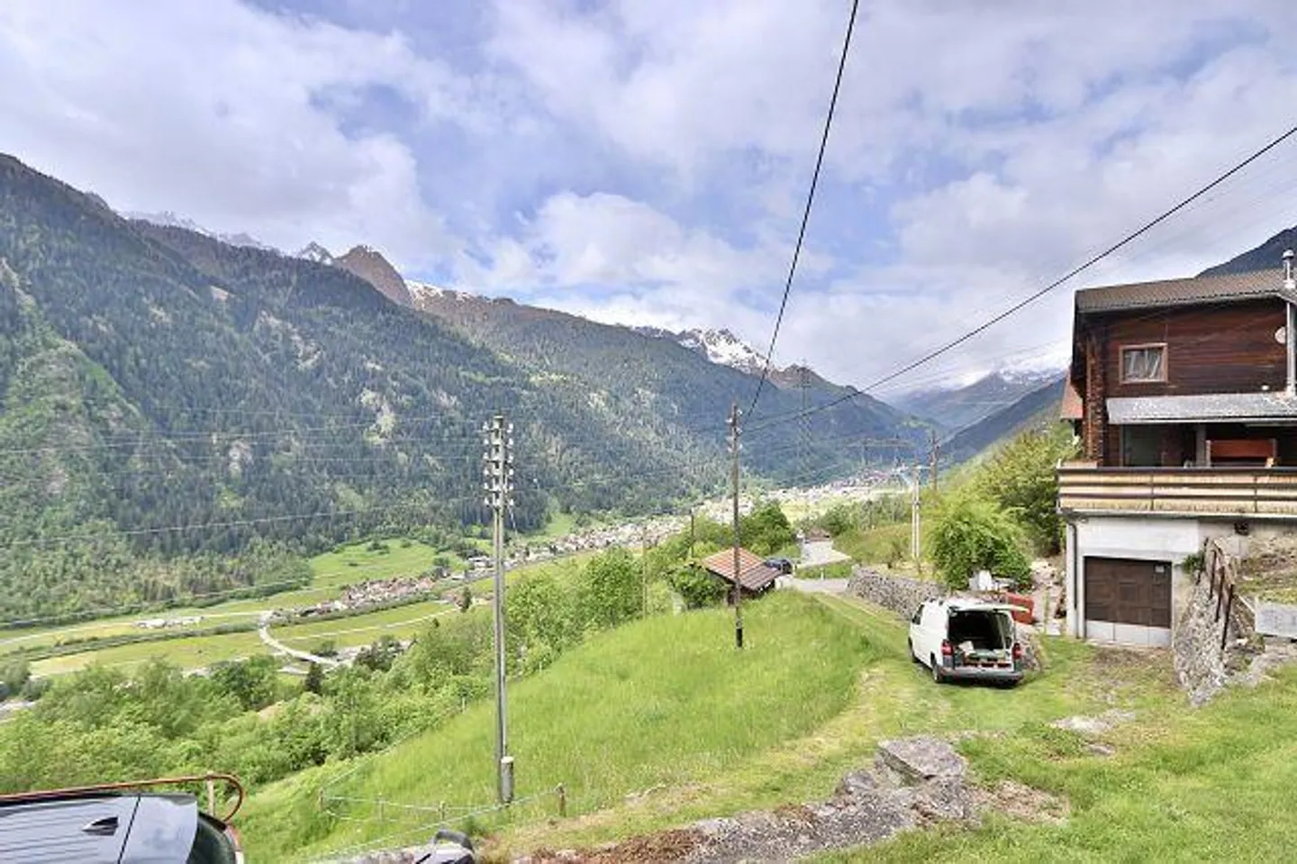 Maison de 4 pièces avec petit jardin dans un emplacement très calme et ensoleillé avec une belle vue - Photo 23 sur 34