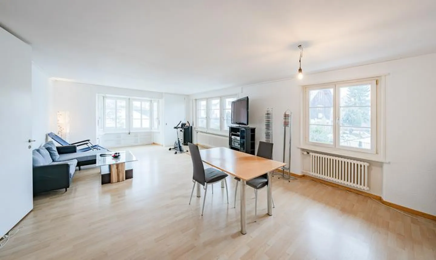 Charmantes Mehrfamilienhaus - Foto 6 von 8