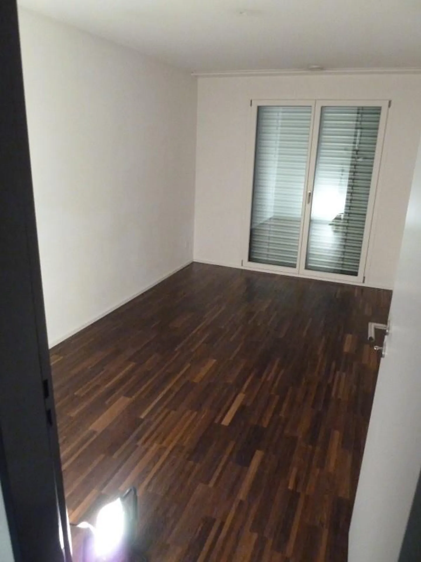 Elegante appartamento di 4.0 stanze in una posizione ottimale - Foto 8 di 13