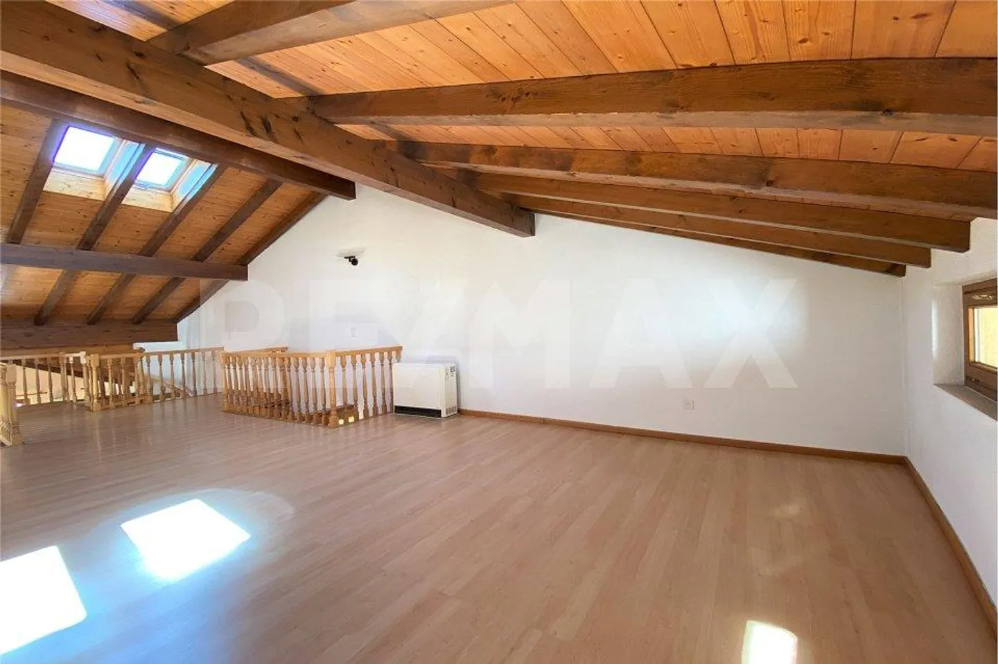 Spaziosa casa con cantina vini a due passi dal lago - Foto 6 di 13