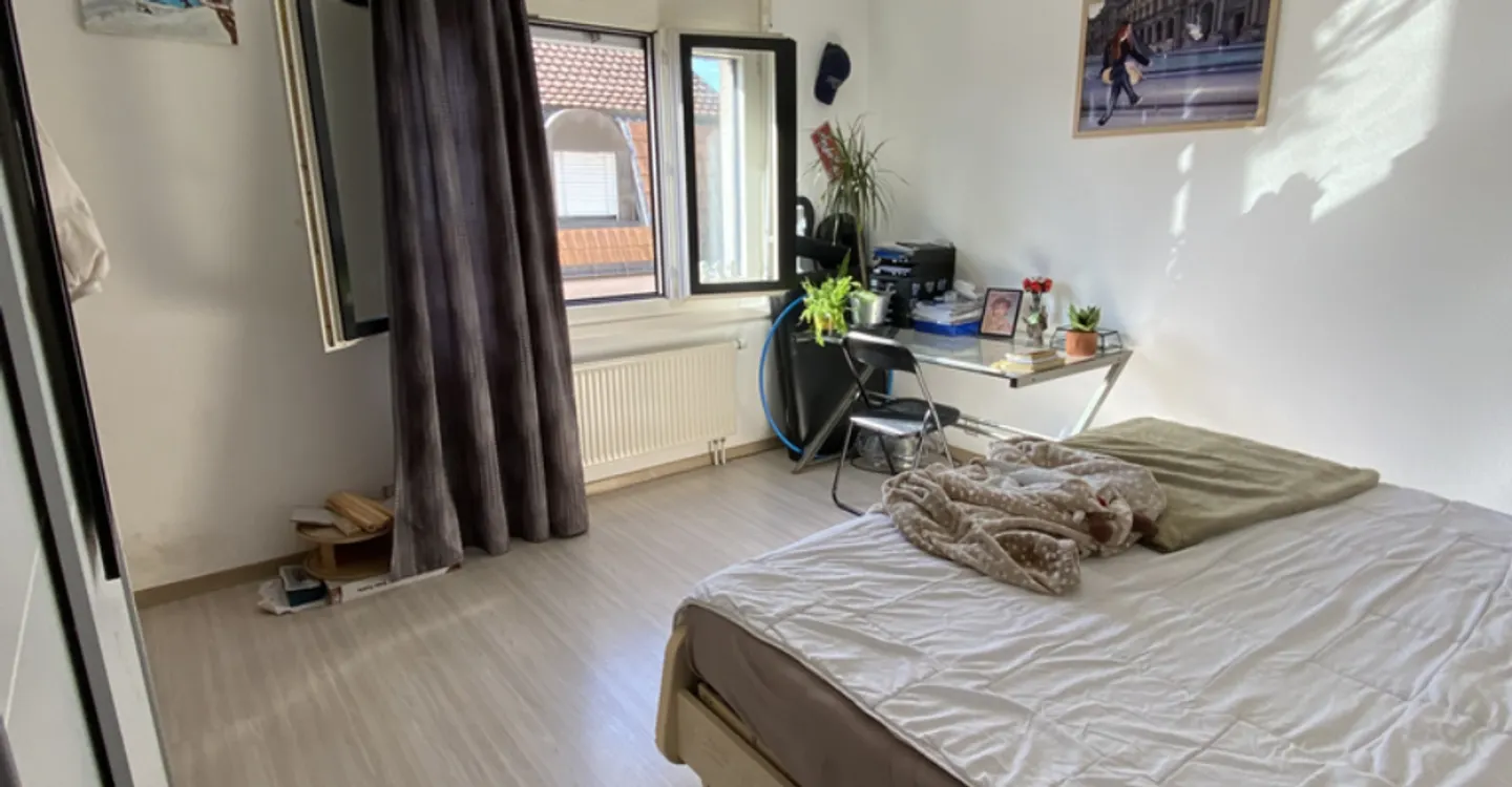 Joli appartement de 3 pièces et demi avec balcon - Foto 3 di 4