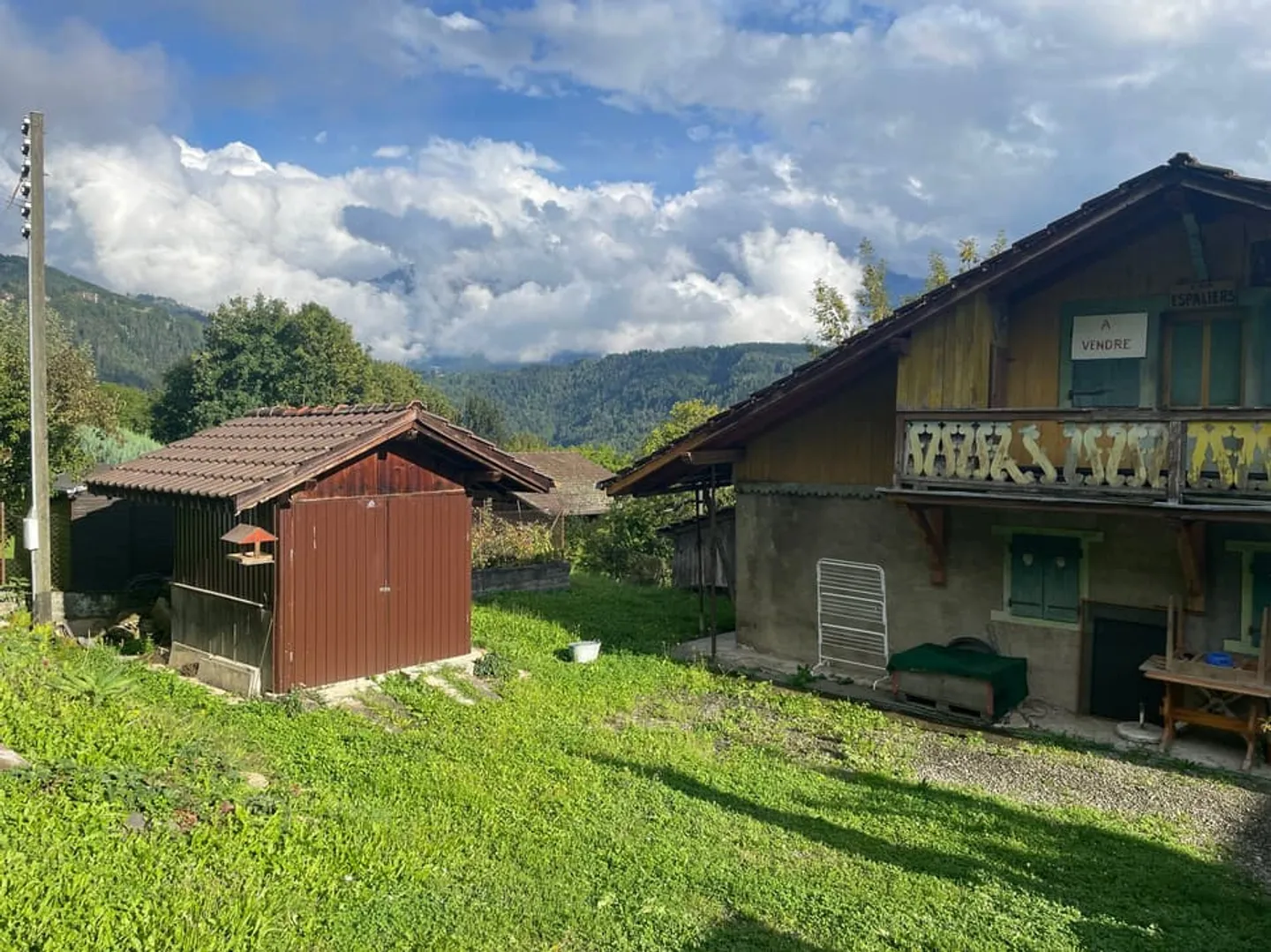 Barn to renovate or convert into a dwelling - Photo 3 of 4
