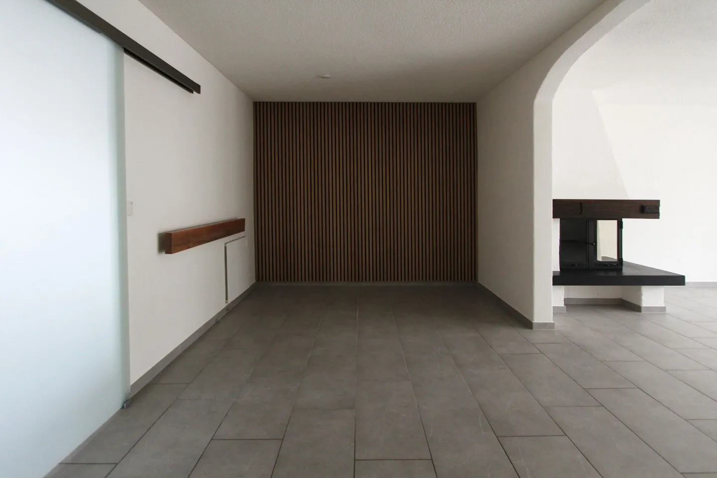 VIVERE CON QUALITÀ DELLA VITA - ampia casa familiare con piscina, giardino d'inverno e tanto spazio - Foto 2 di 11